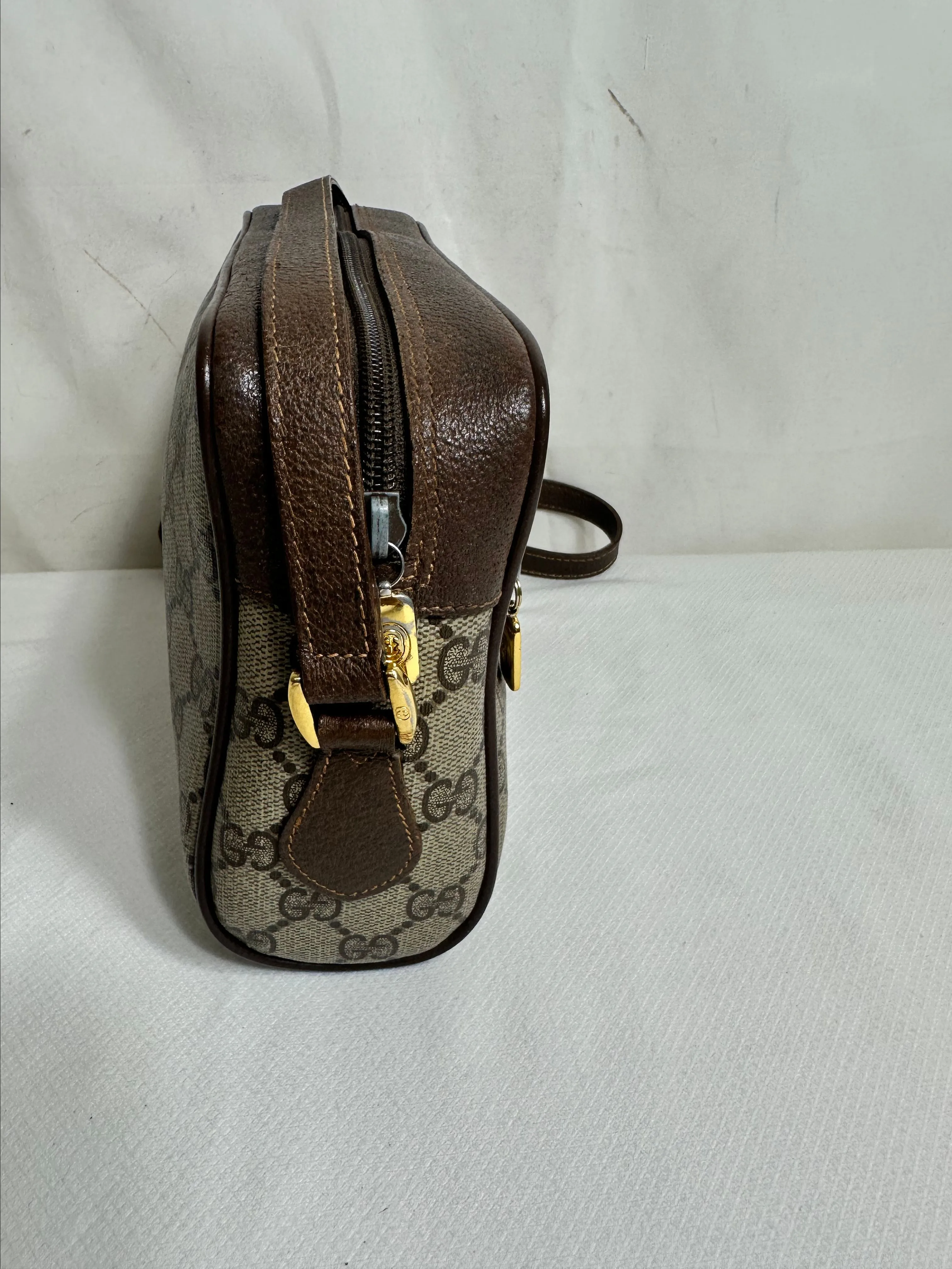Gucci Shoulder Bag · Whatnot: Buy, Sell & Go Live