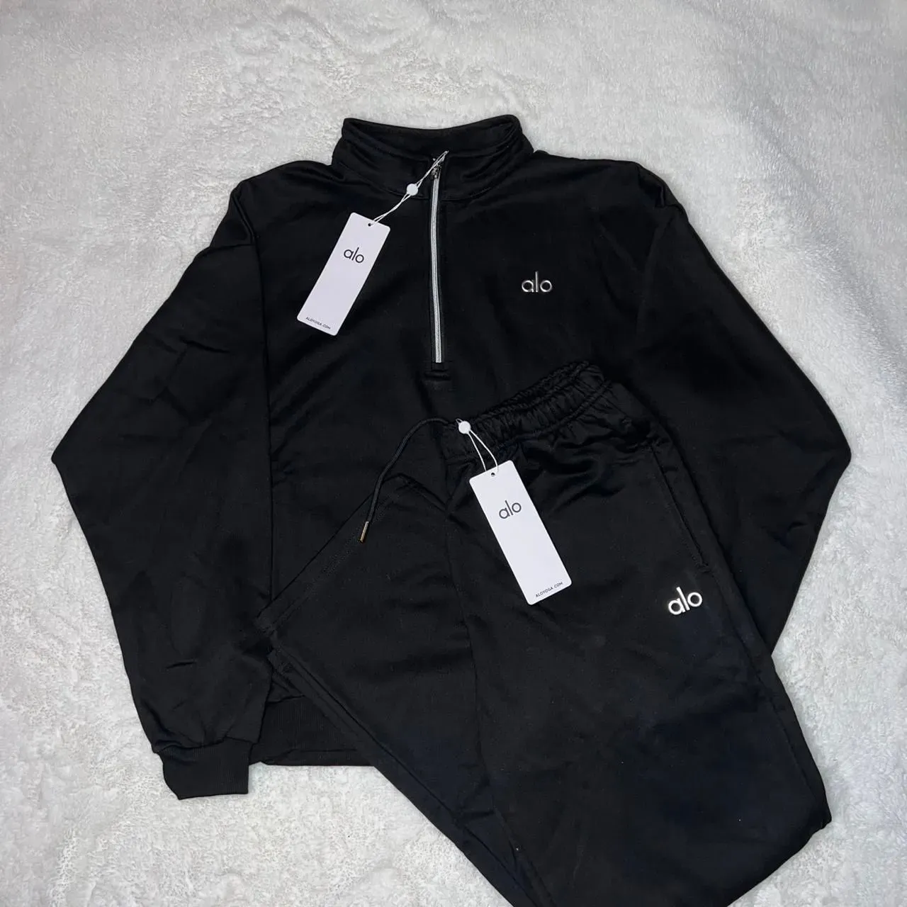 Alo Yoga Men's Black Half-Zip Top and Pants Set, Size L · Whatnot