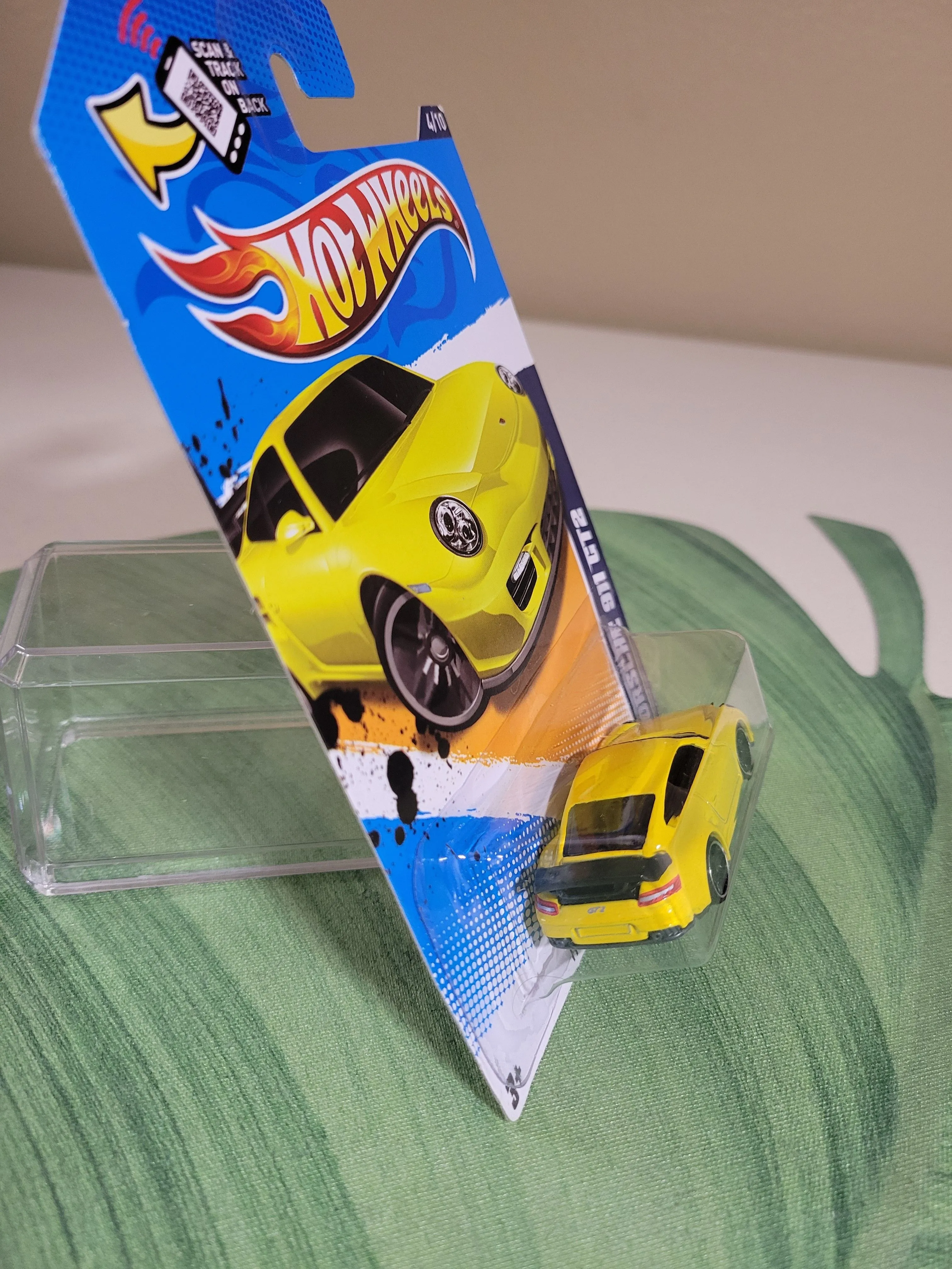 PORSCHE - Hot Wheels 2012 HW All Stars #4/10 Porsche 911 GT2 in