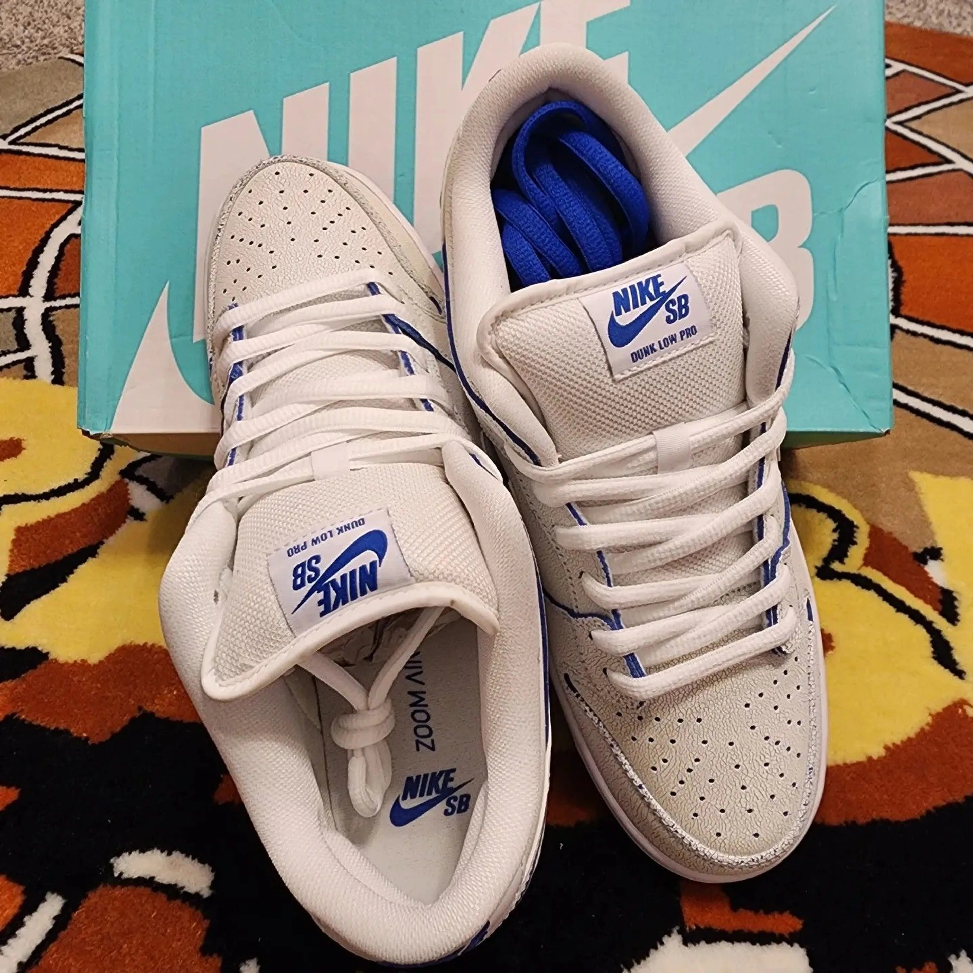 Nike SB DUNK LOW Premium - Cracked Leather Blue (2019) Men's Size 9.5  CJ6884-100 · Whatnot: Buy