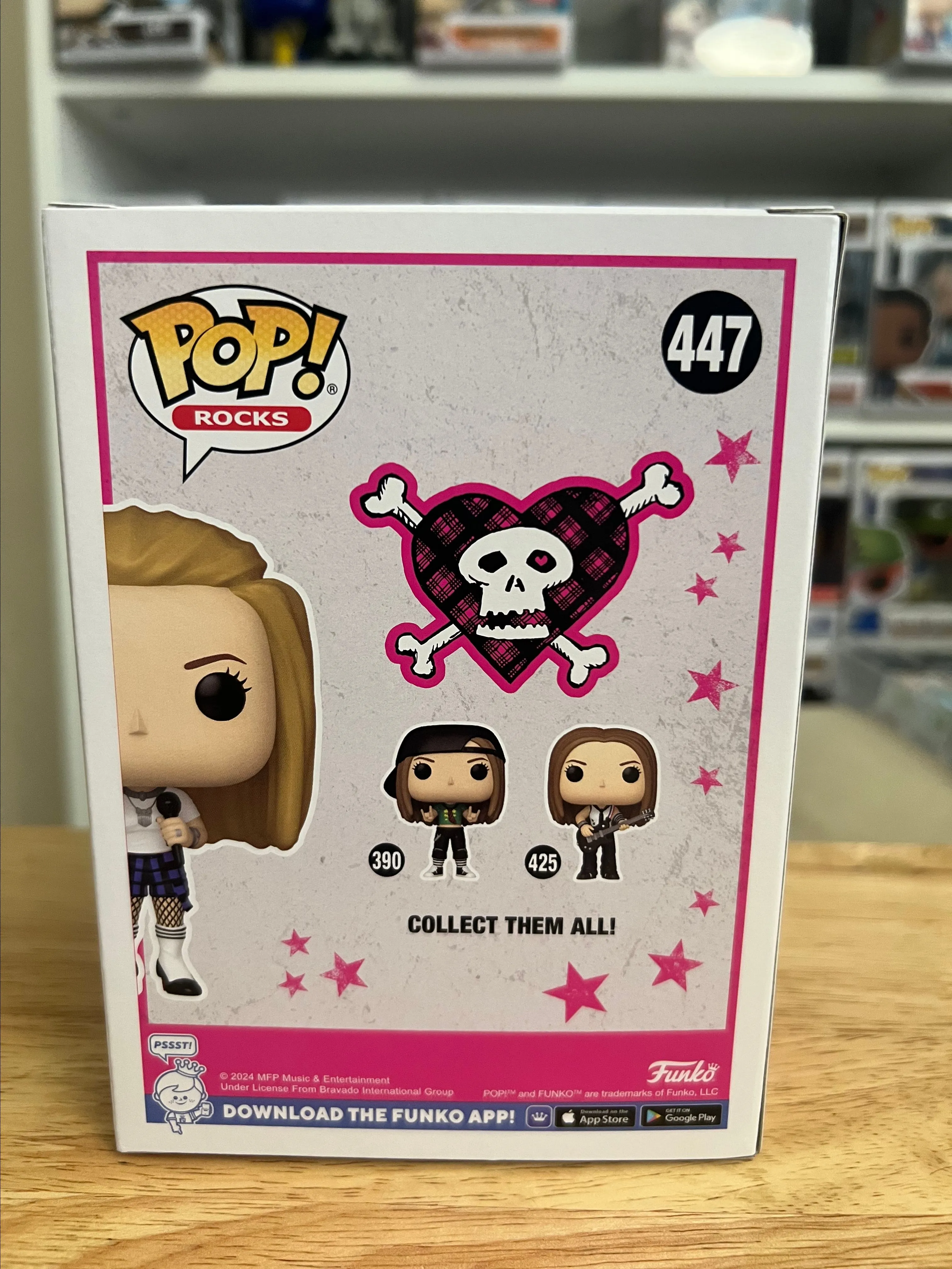 NEW IN HAND Avril Lavigne Girlfriend Funko Pop #447 Rocks