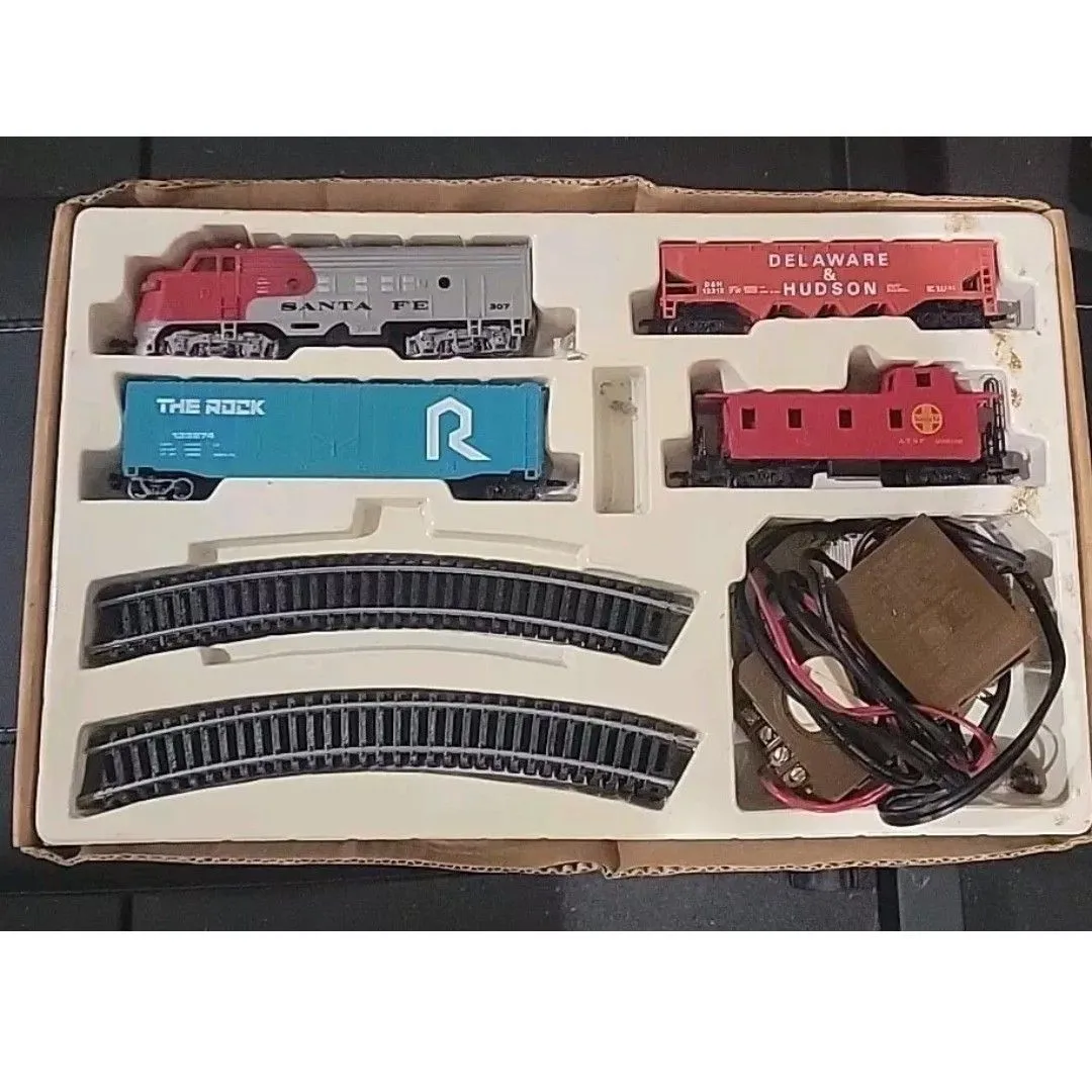 Bachmann Diesel Express Santa Fe HO Scale Electric Train Set Untested Whatnot Buy Sell Go Live