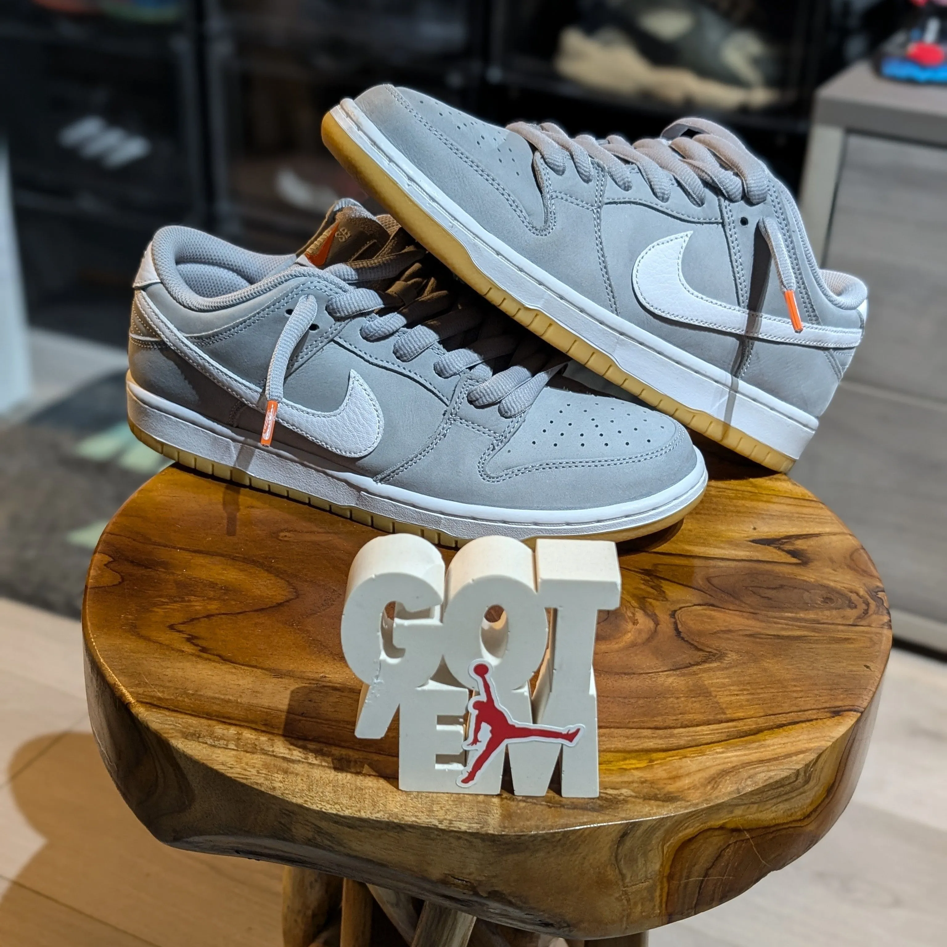 Nike sb dunk low pro wolf grey best sale