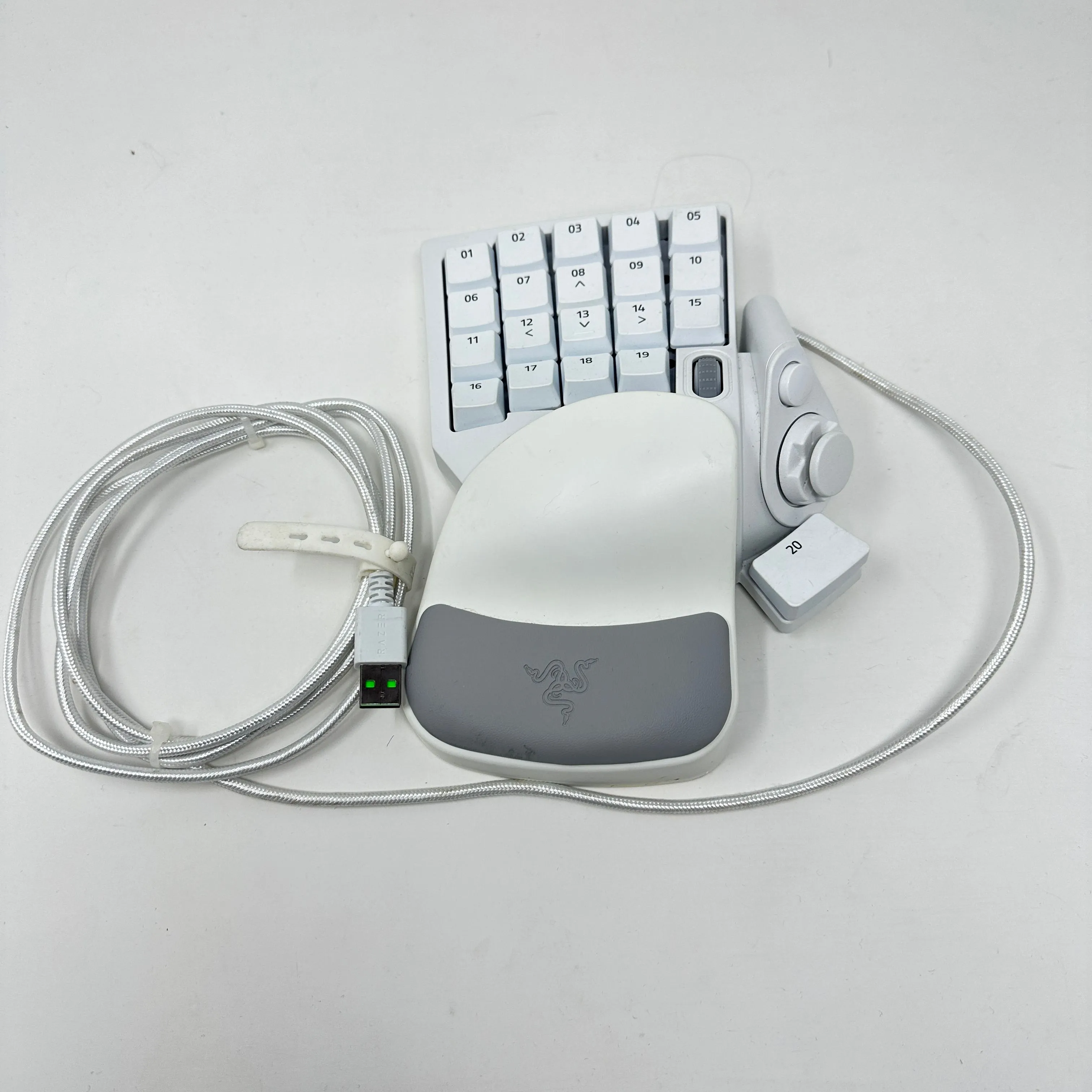 Razer Tartarus Pro 白 Razer Tartarus Pro Mercury White 左手デバイス