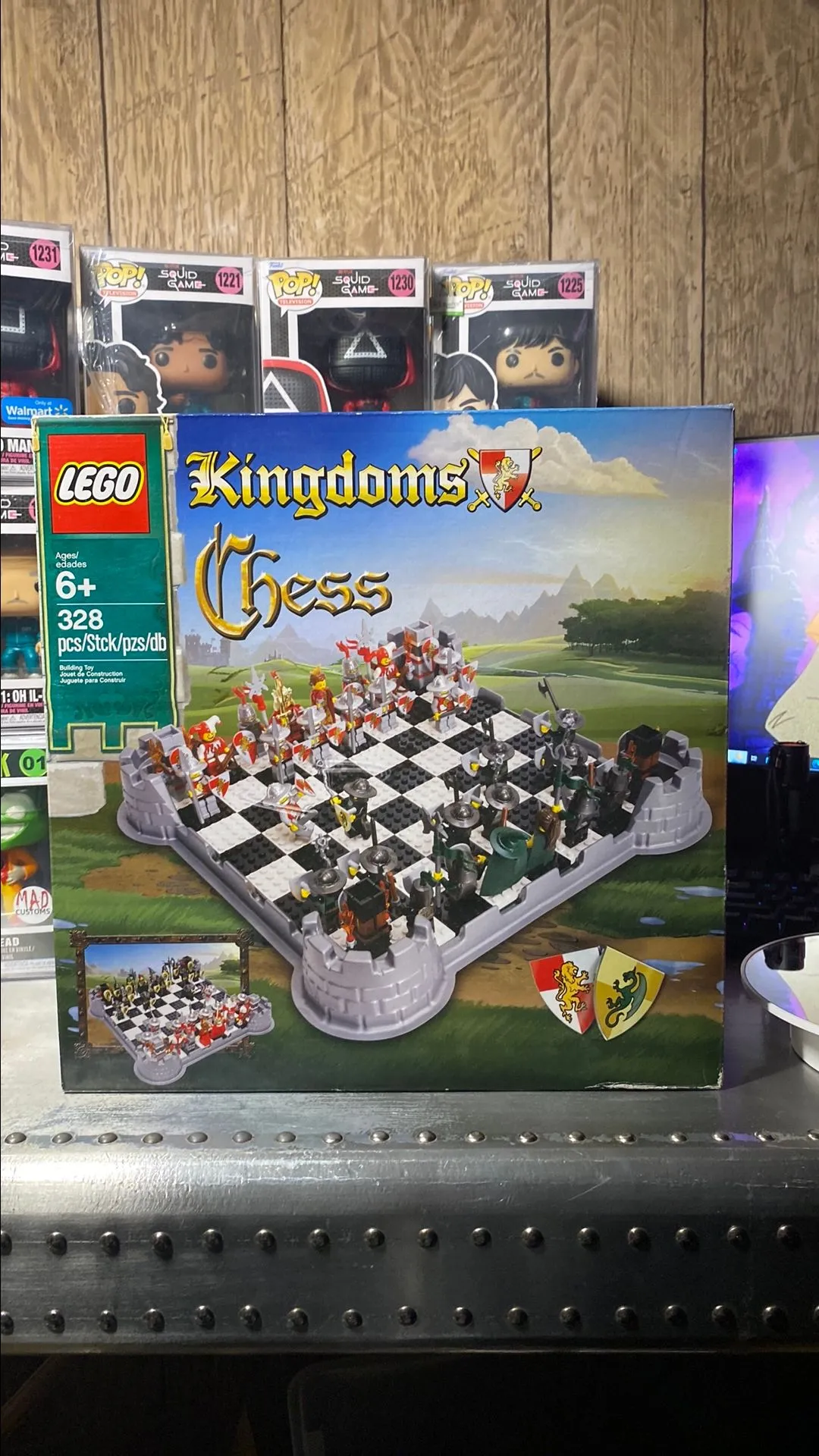 Lego chess popular kingdoms set