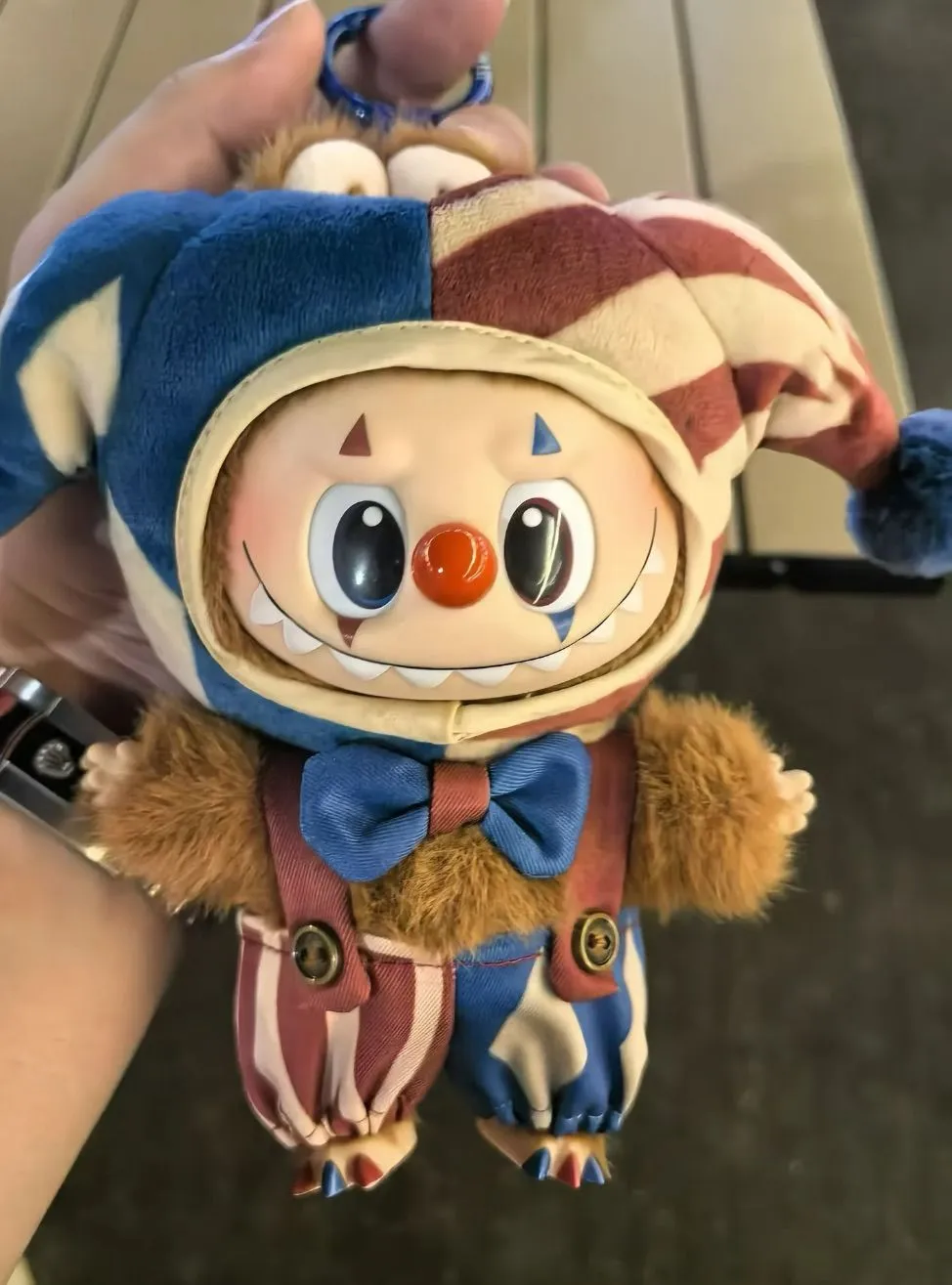 ぬいぐるみ POPMART WHY SO SERIOUS Juggling clown Popmart Why so Serious Series Confirmed- Juggling Clown · Whatnot