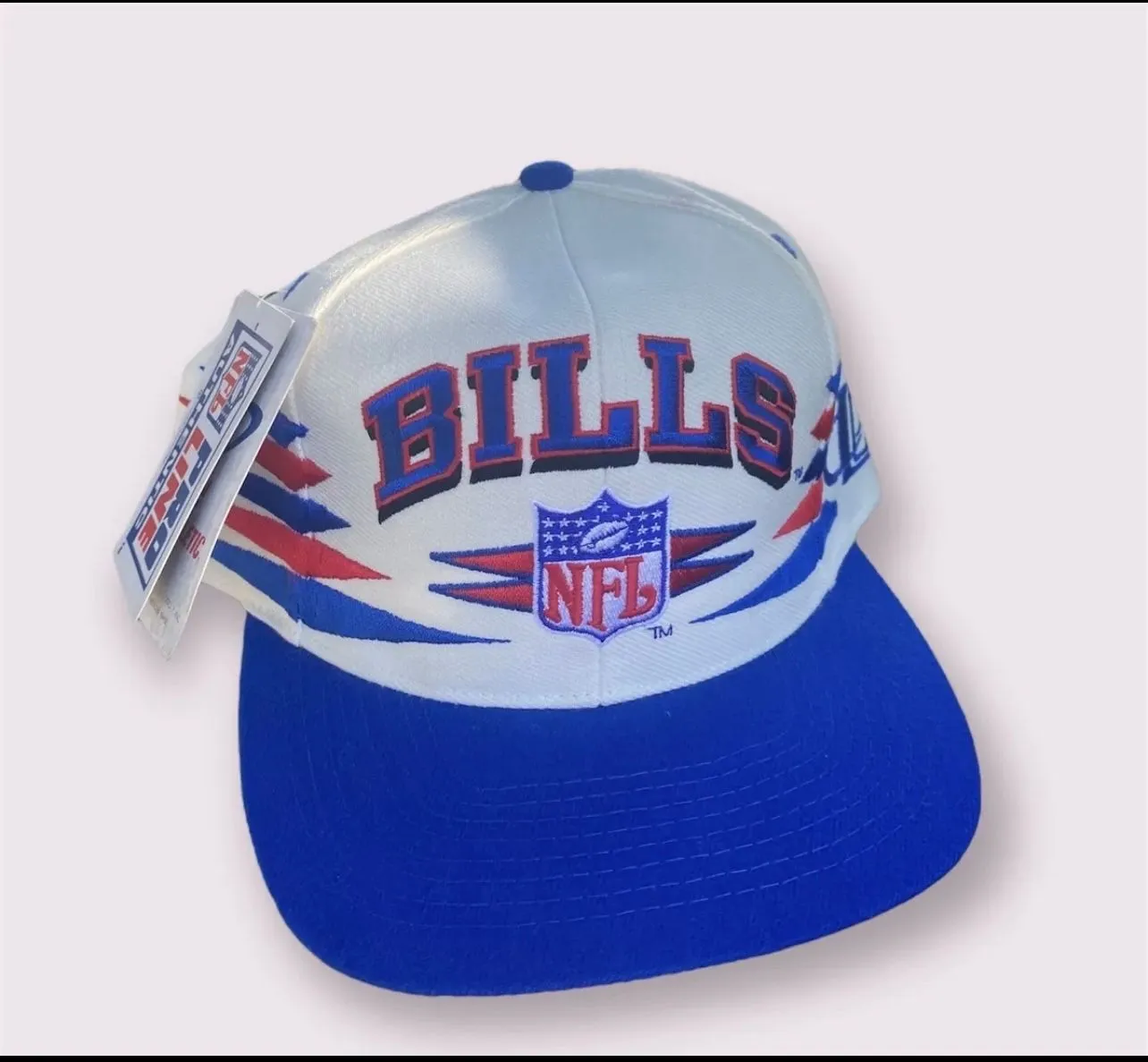 Vintage Logo Athletic Pro Line top Buffalo Bills Hat