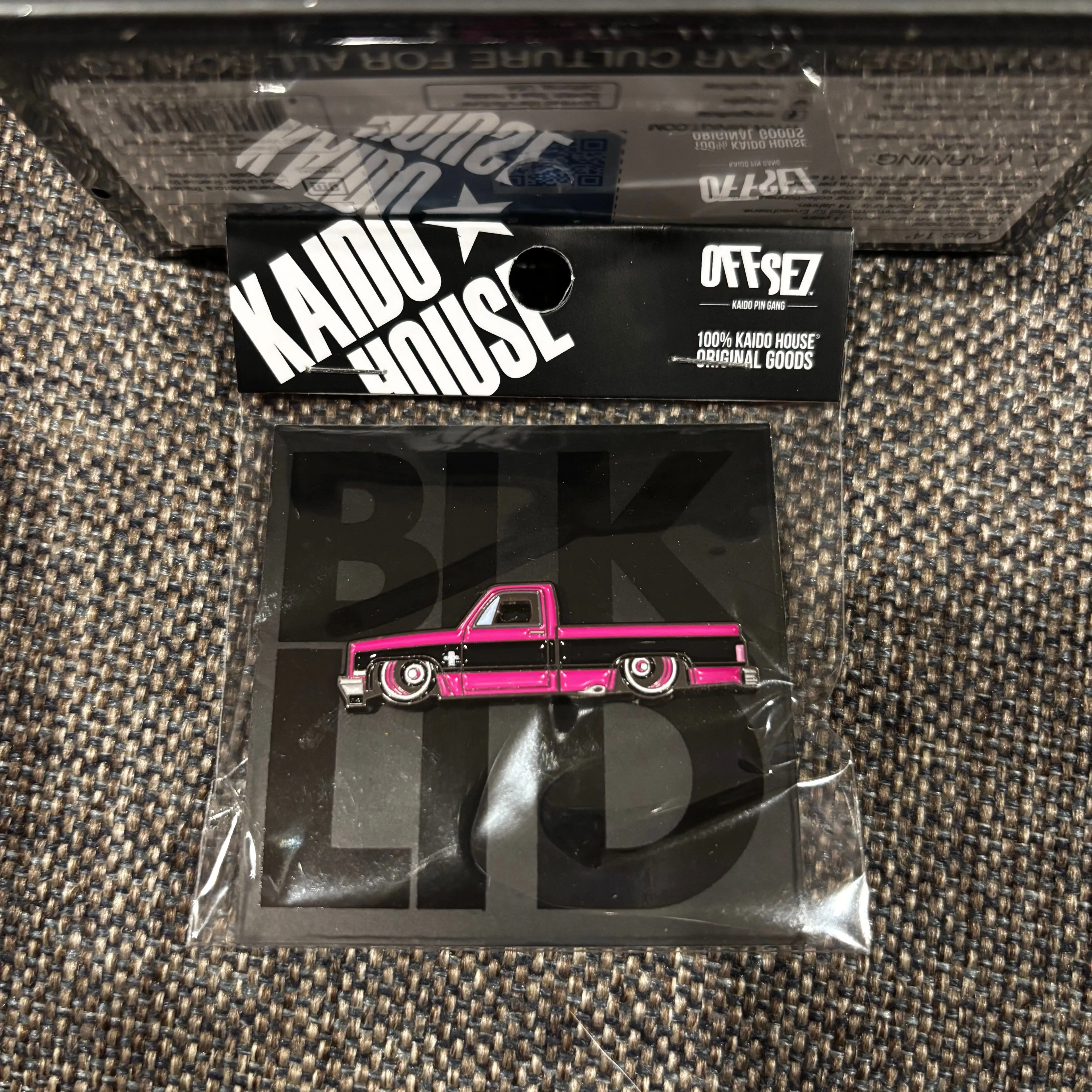 Kaido House x Mini GT BLKLTD Pink Chevrolet Silverado