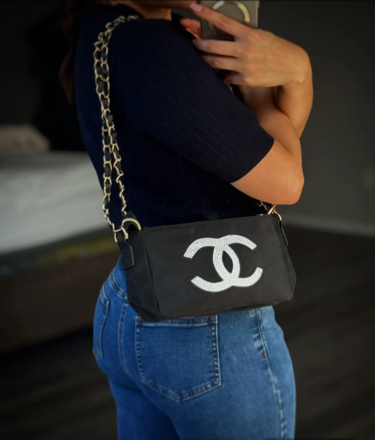 Chanel vip gift fanny pack best sale