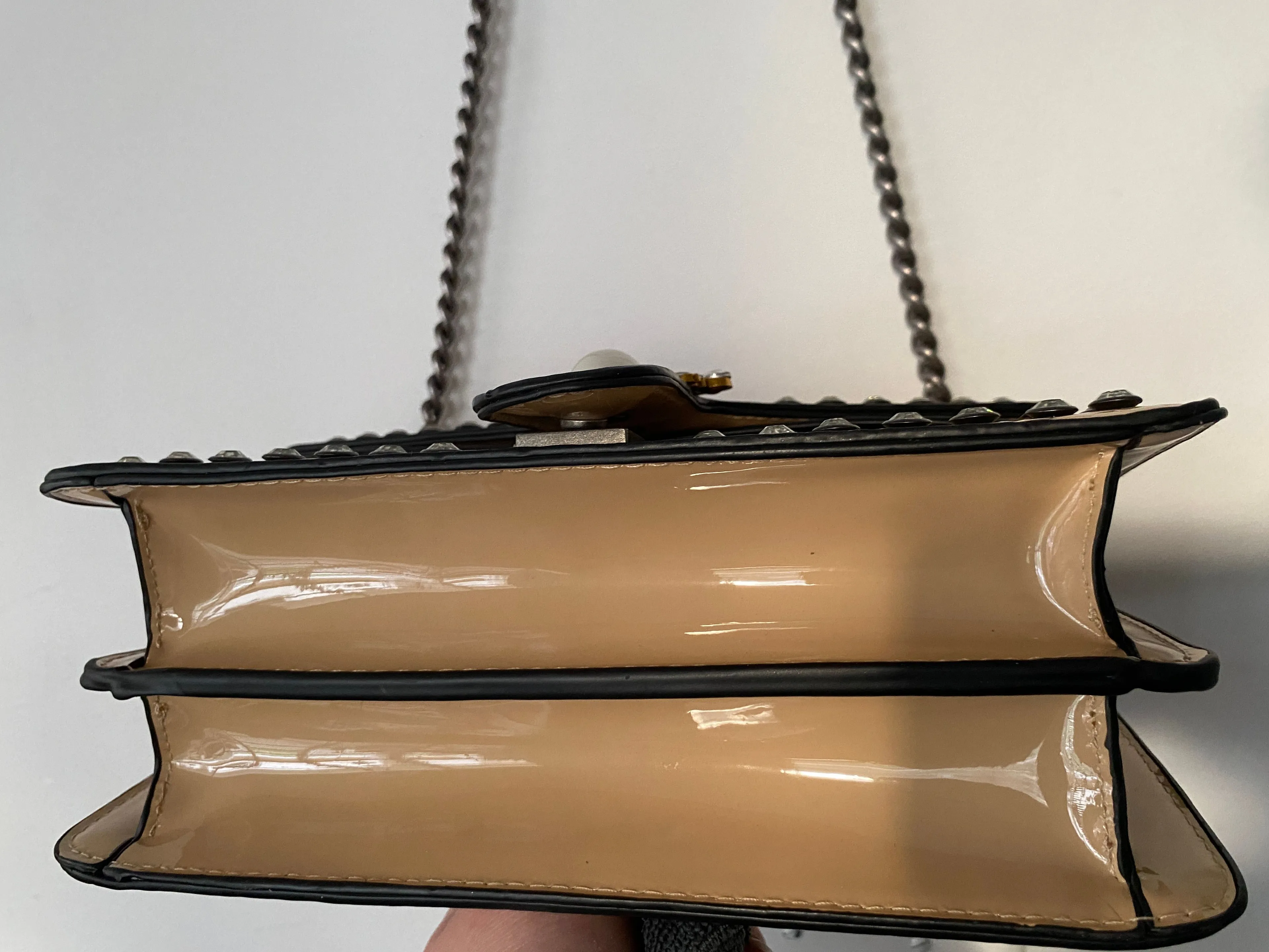 Gucci Inspired BEE Designer Crossbody With chain · Whatnot