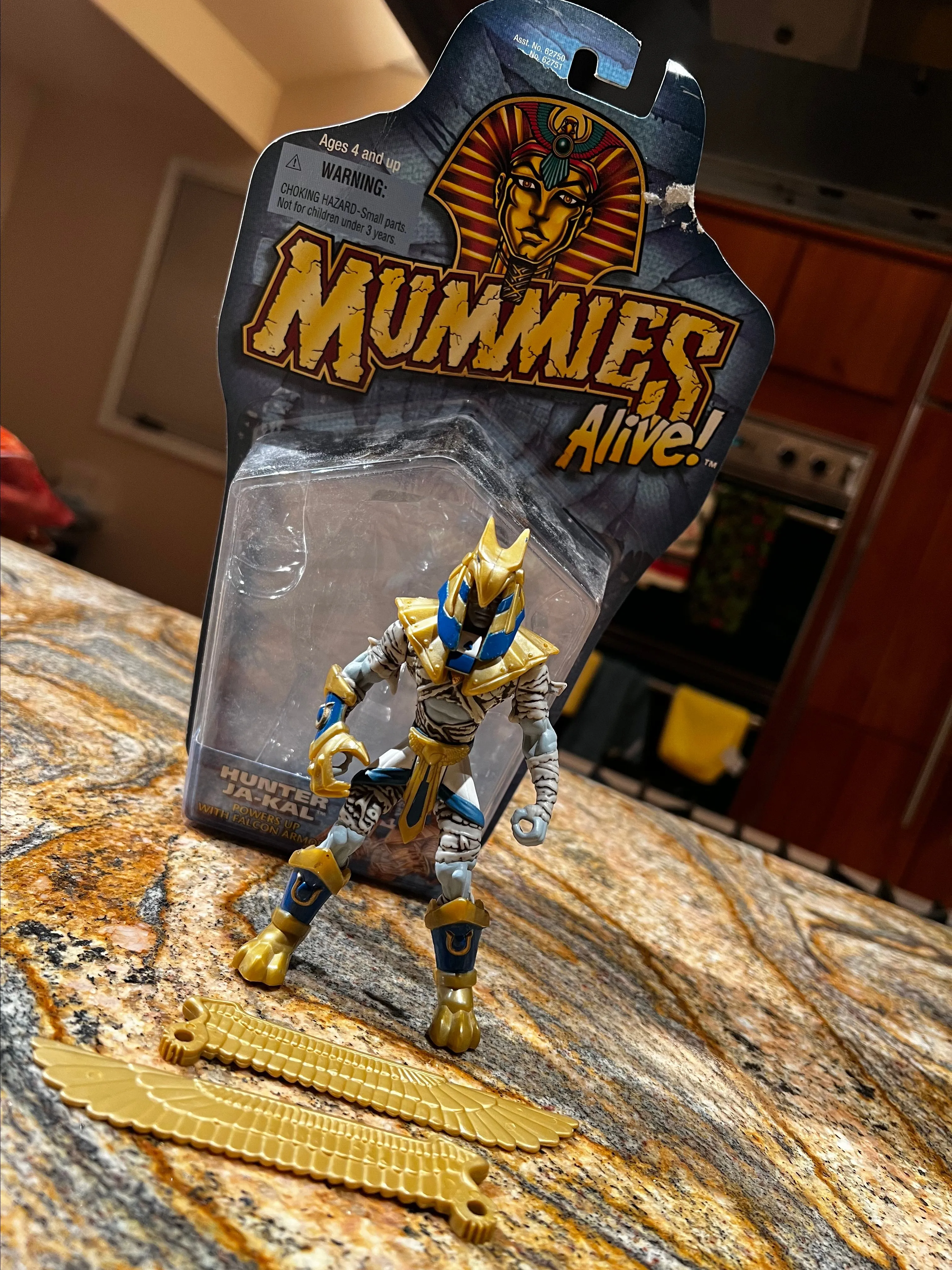 Mummies Alive! Hunter Ja-Kal フィギュア Mummies Alive Hunter Ja-Kal Action Figure Toy by Hasbro 1997