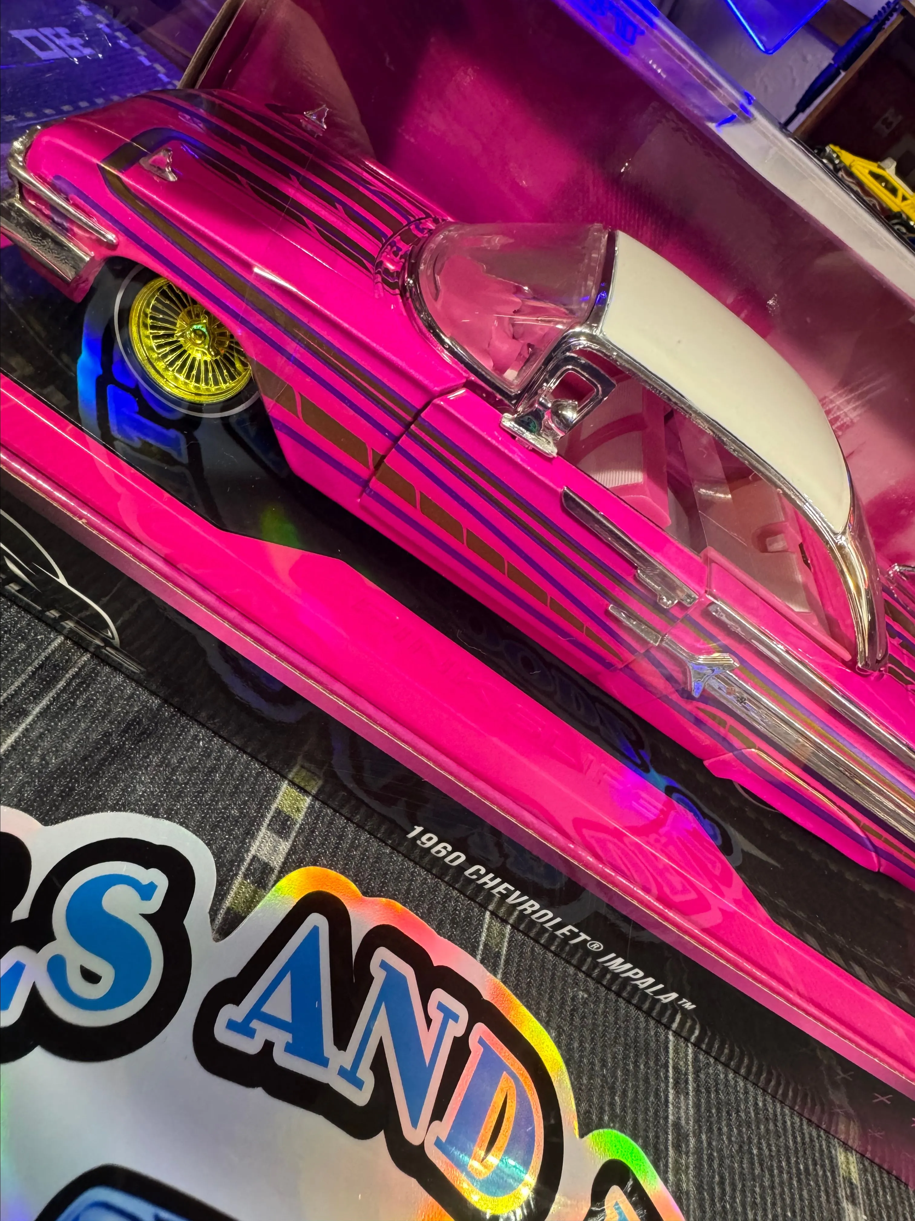 Jada 1/24 scale Pink Slips 1960 Chevy Impala Lowrider · Whatnot: Buy, Sell  & Go Live