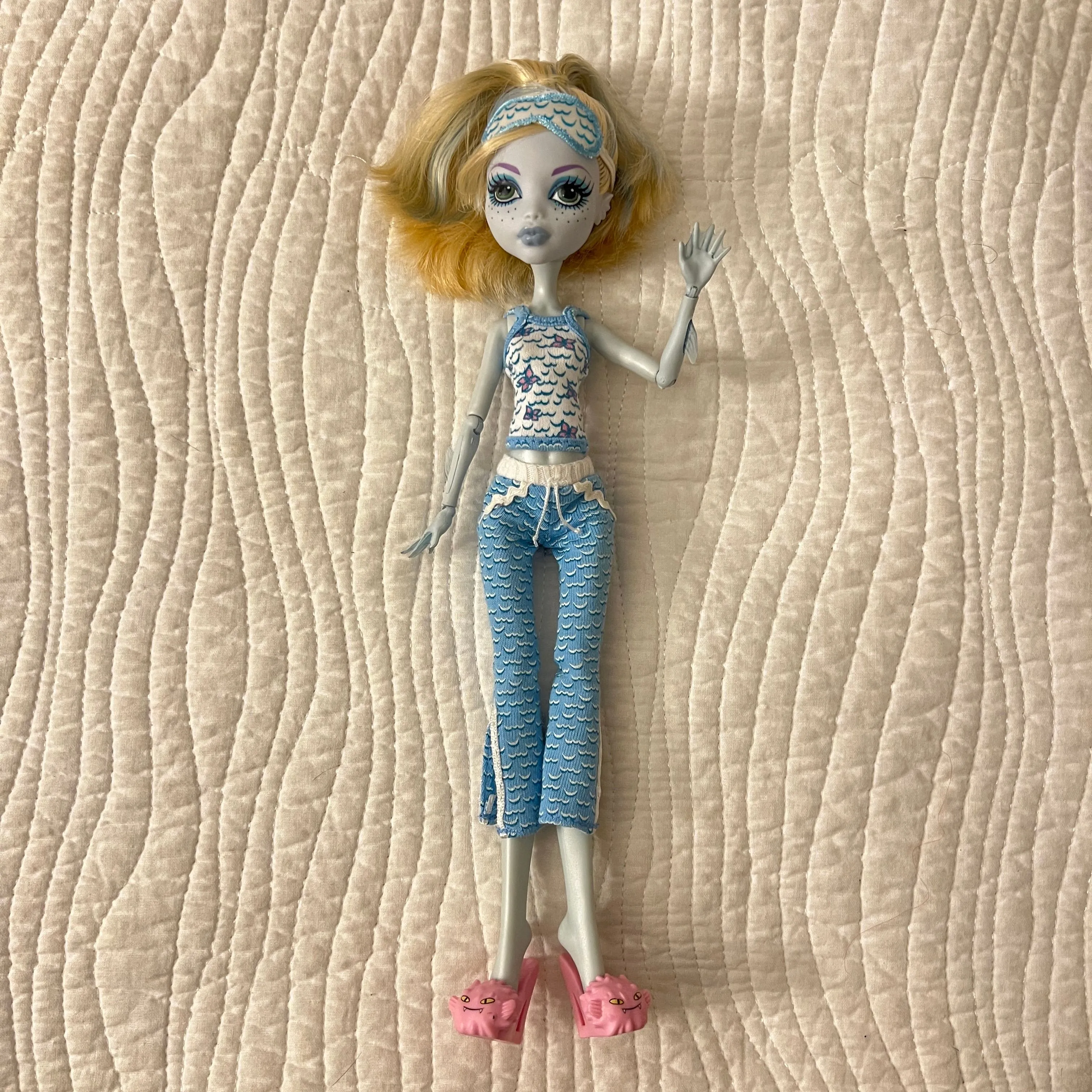 Monster High on sale Lagoona Blue Dead Tired + Hydration Station