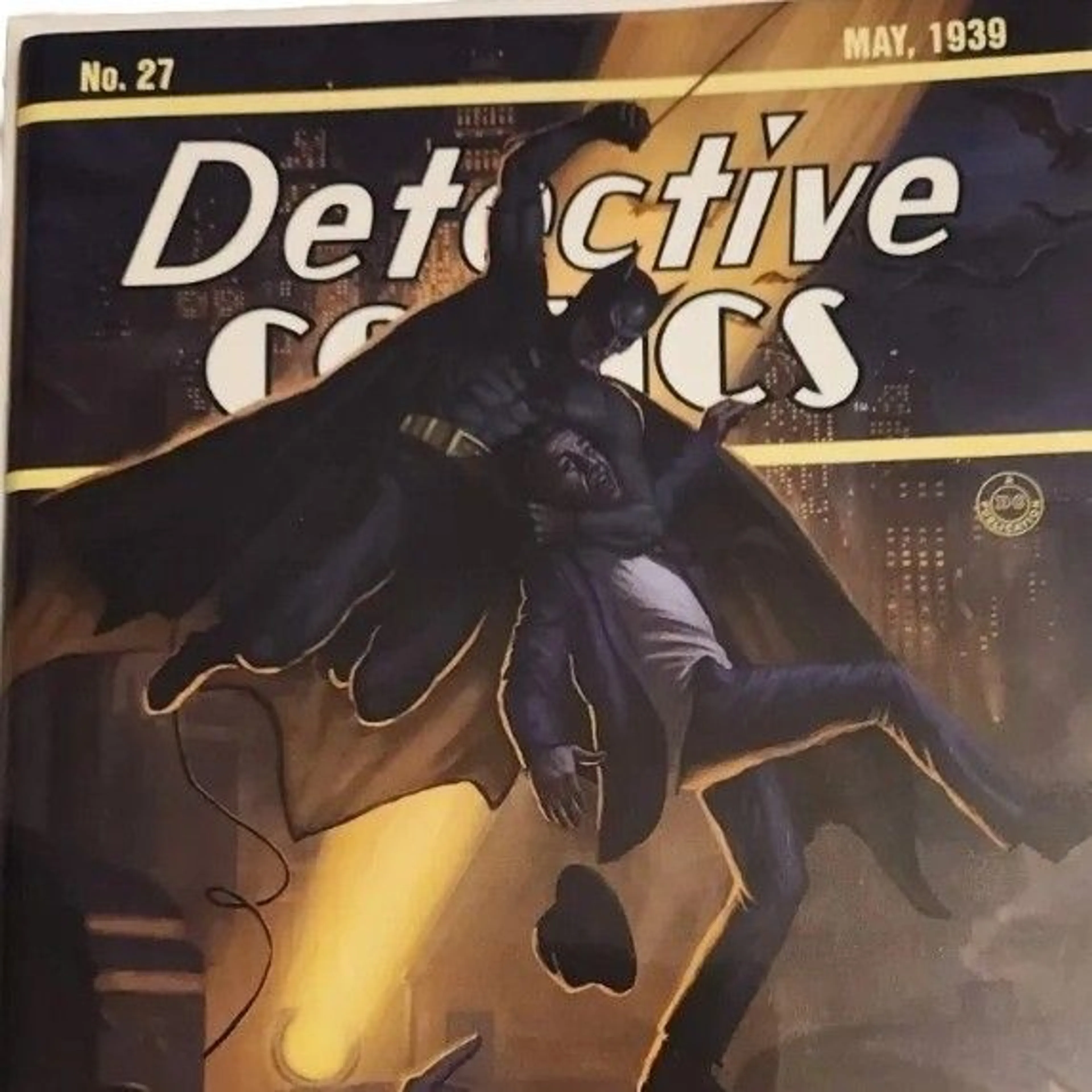 Detective Comics deals #27 NYCC Foil Exclusive Variant