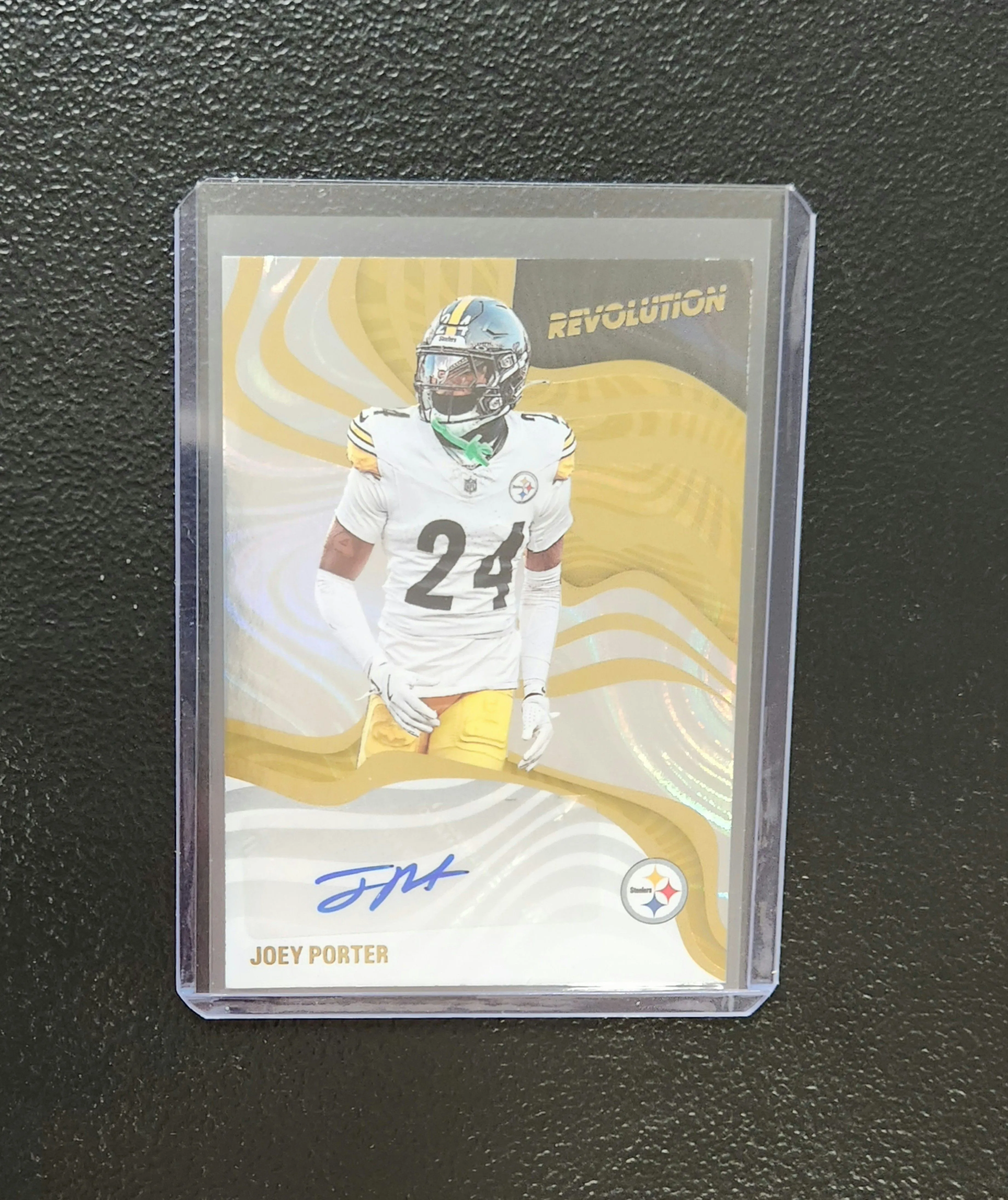 2025 Panini Revolution Joey Porter Signatures Autograph Card Swirl