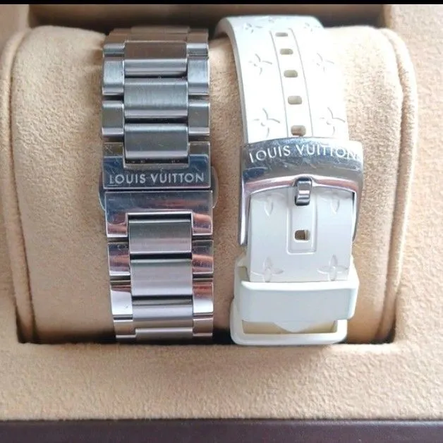 Authentic Louis Vuitton Montre Quartz Watch- Complete Set
