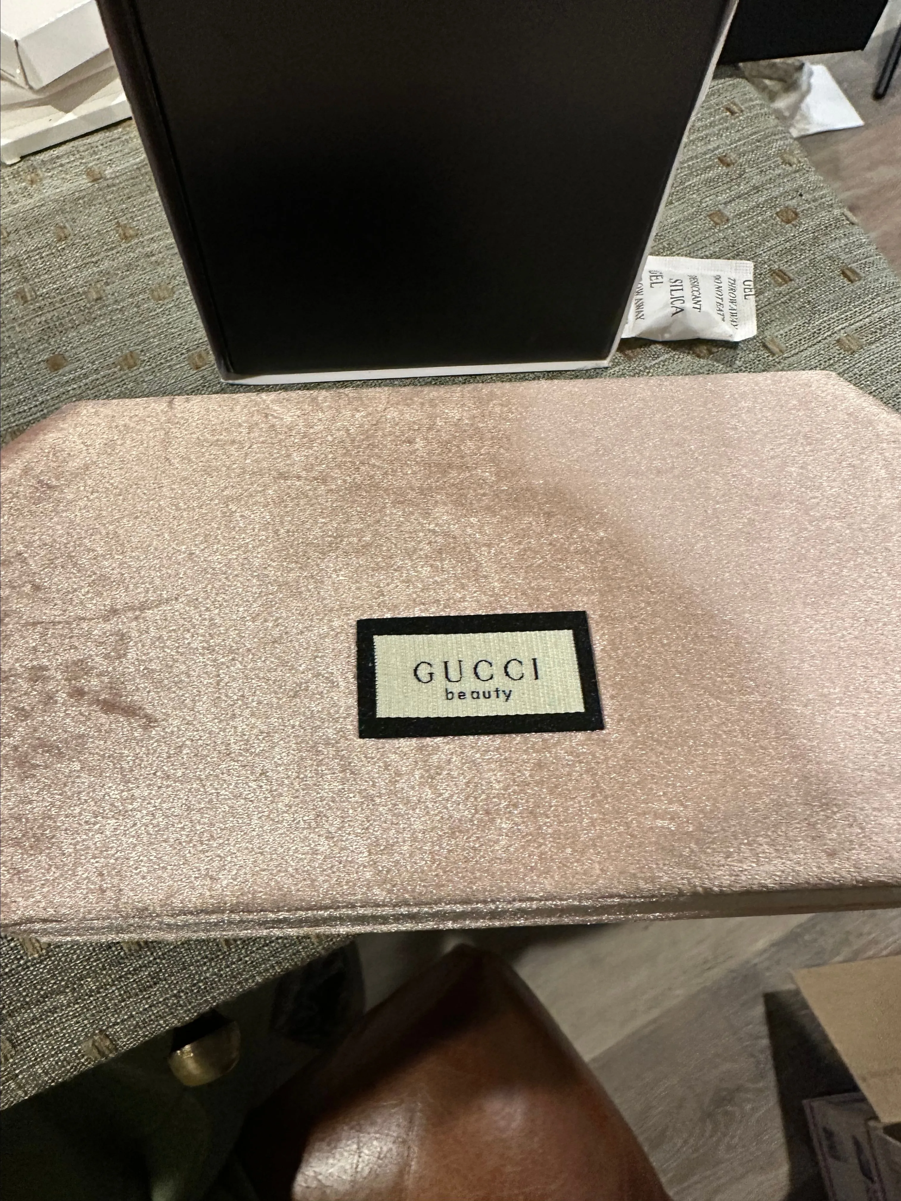Gucci velvet Jewelry box · Whatnot: Buy, Sell & Go Live