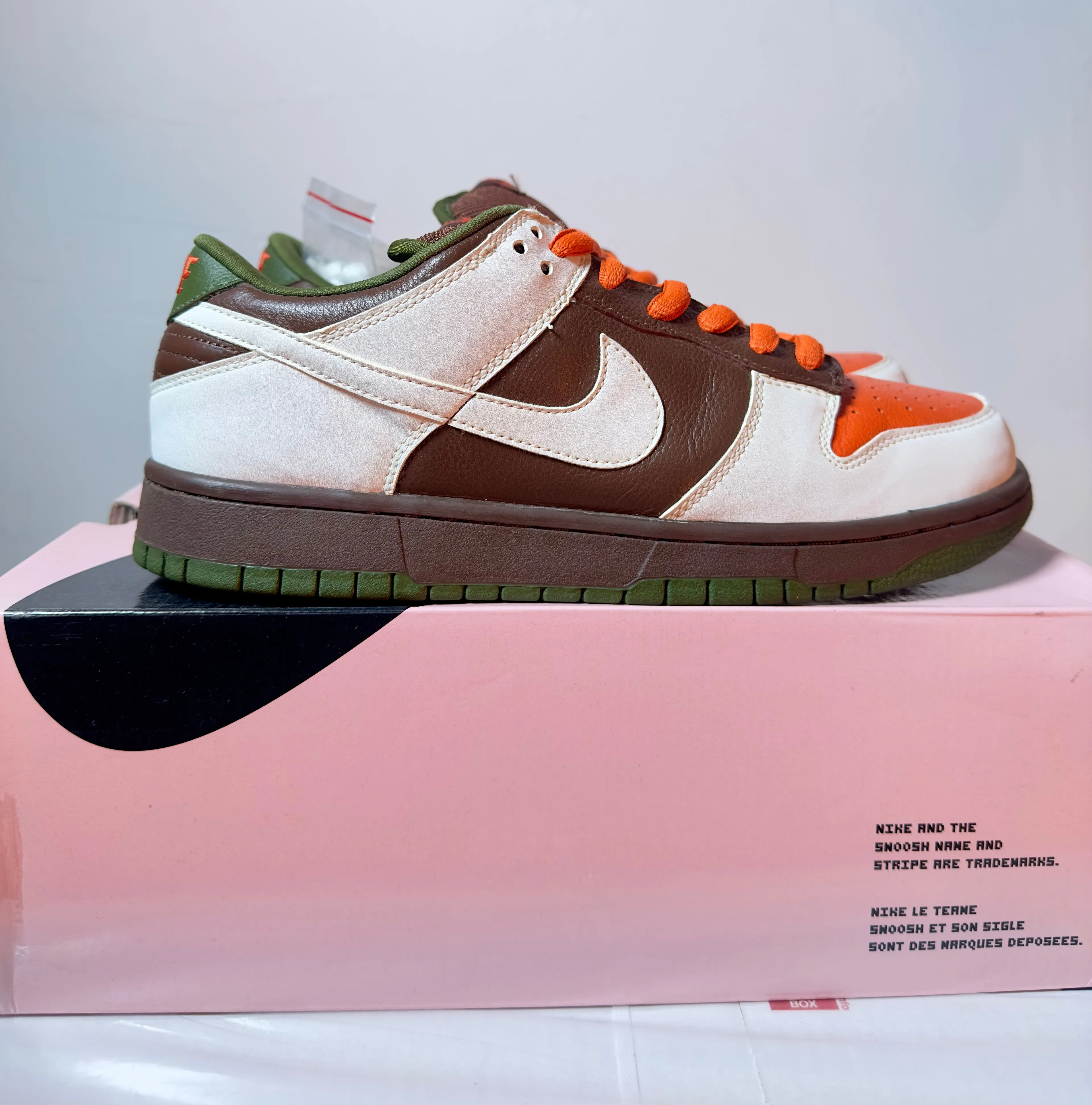 Nike dunk oompa loompa best sale