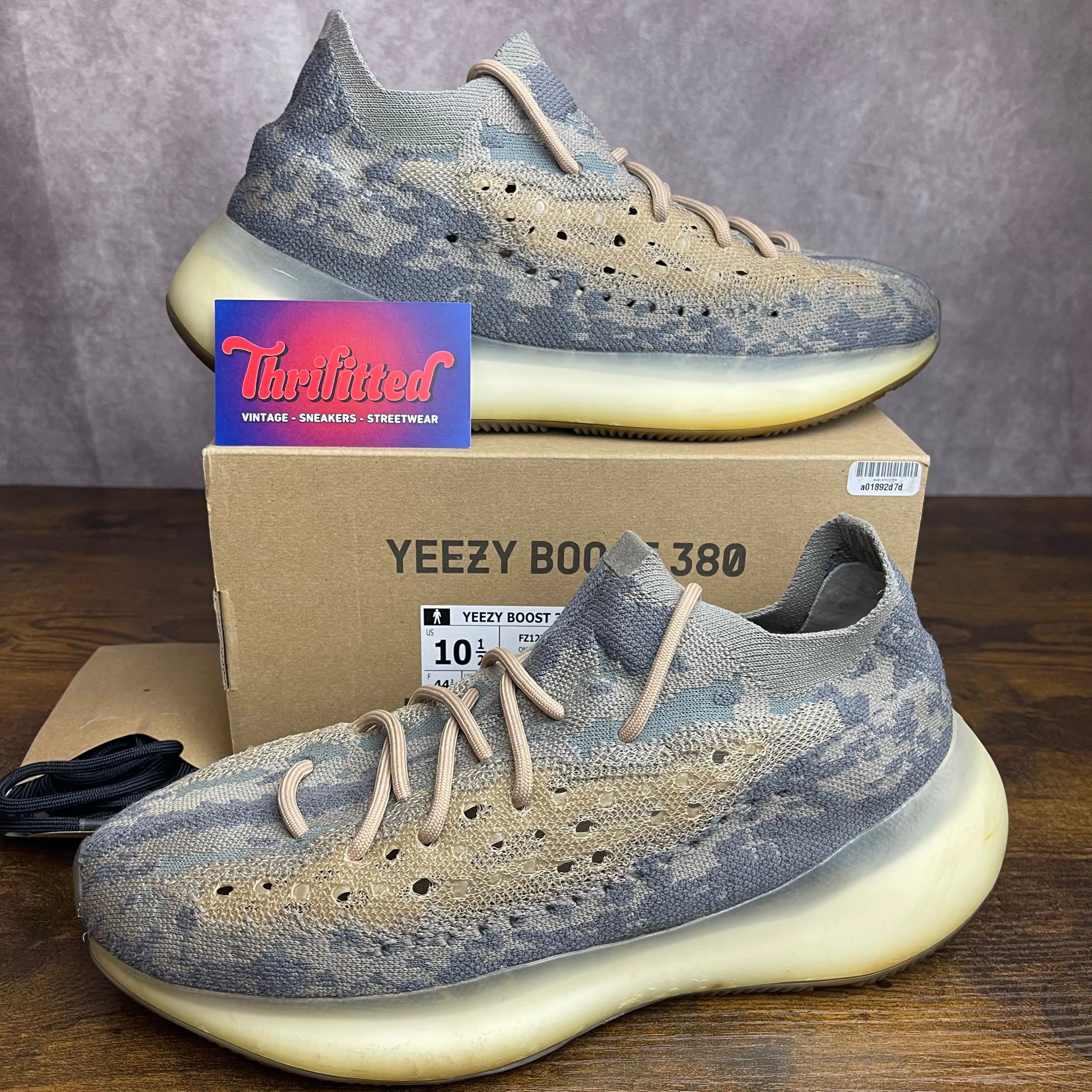 Adidas yeezy boo online