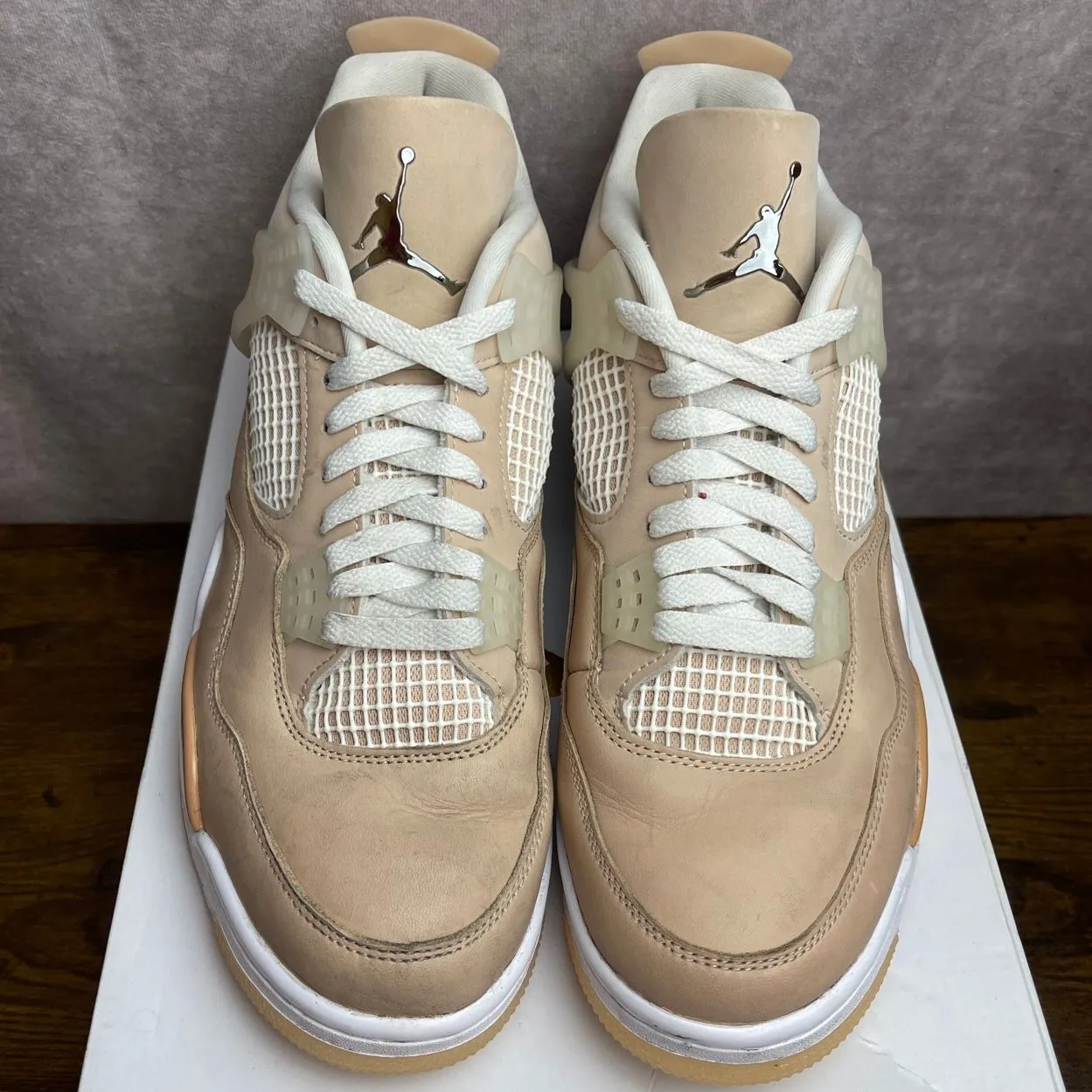 Air Jordan 4 Retro Shimmer Size 12 W / 10.5 M DJ0675-200