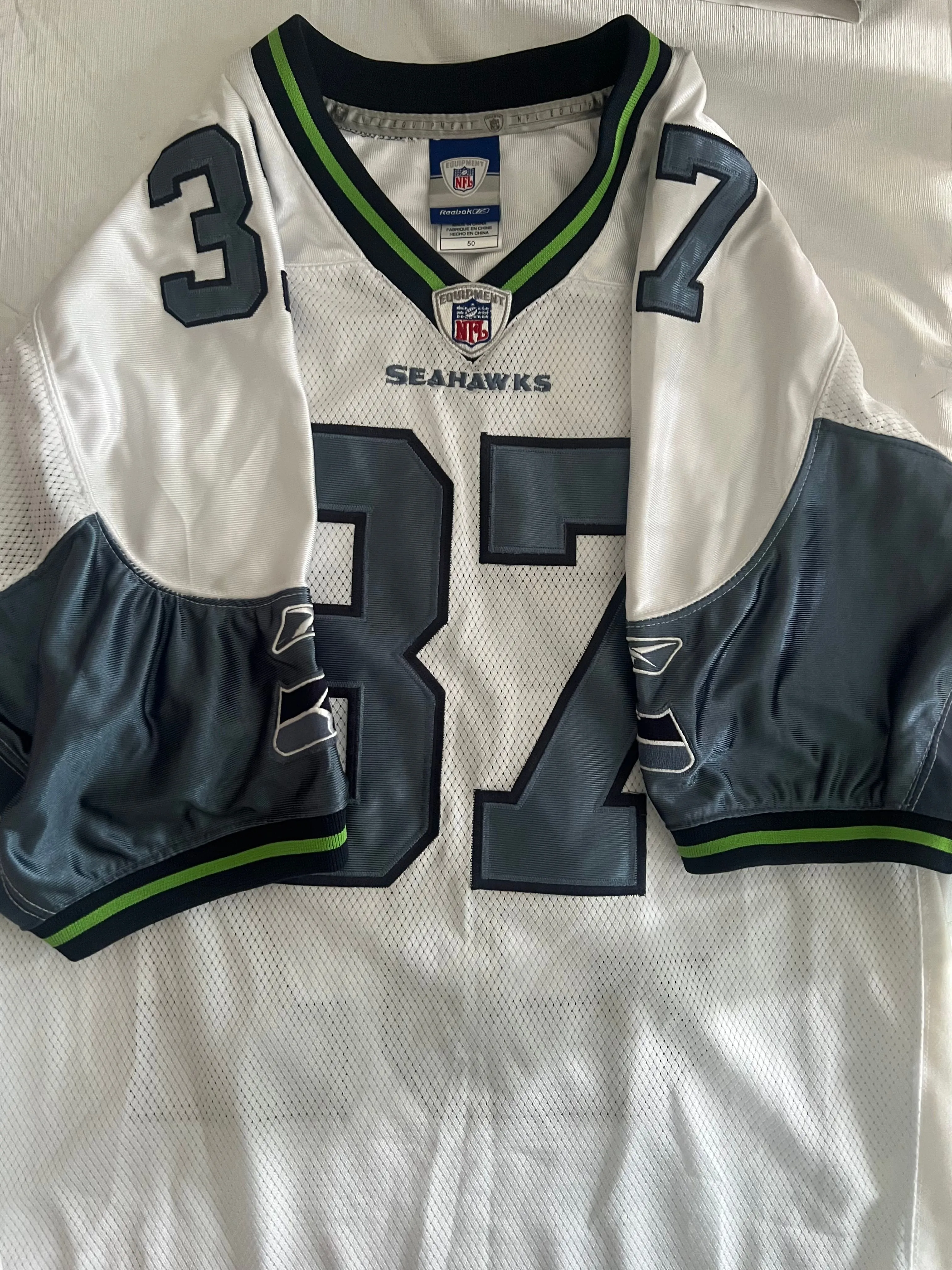 【新品未使用】 現地購入 Reebok NFL SEATTLE SEAHAWKS Seattle Seahawks Shaun Alexander #37 Vintage NFL Reebok