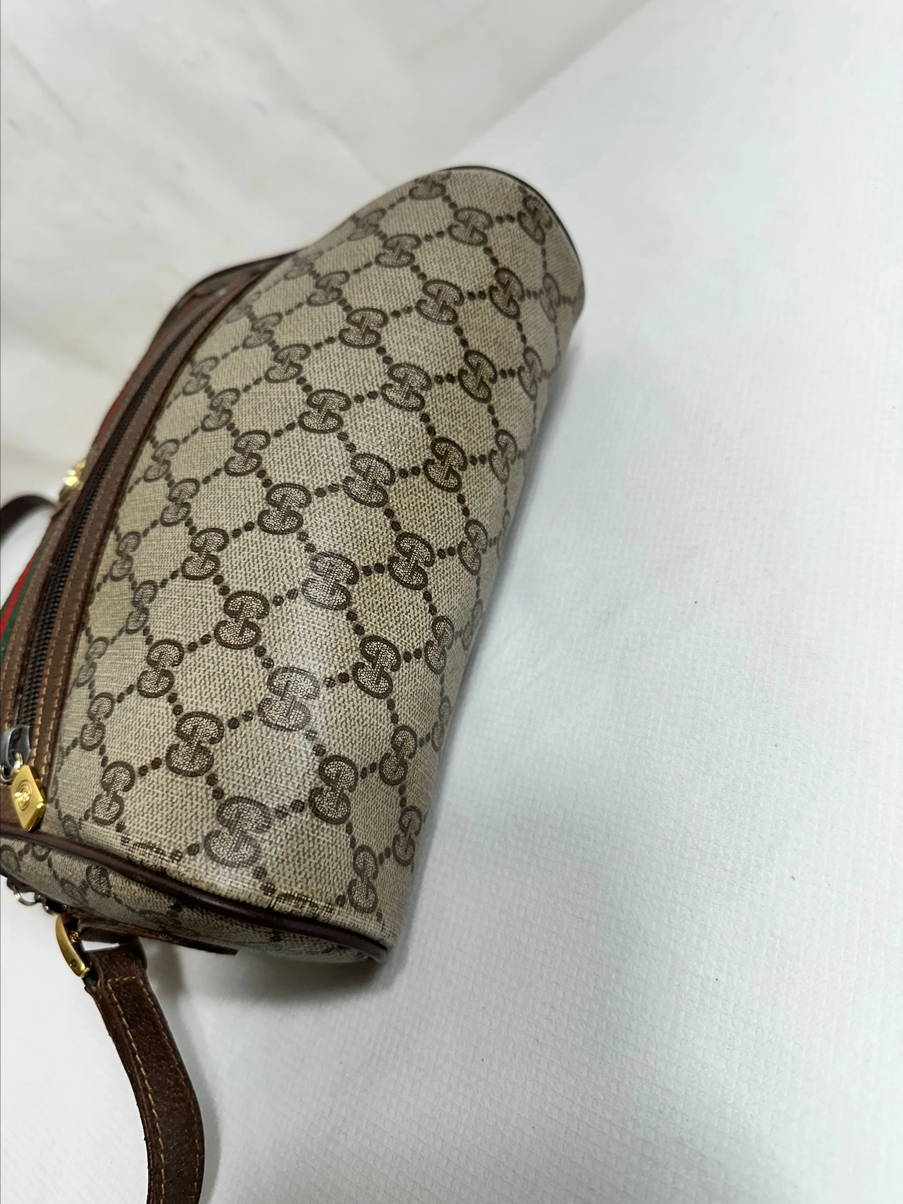Gucci Shoulder Bag · Whatnot: Buy, Sell & Go Live