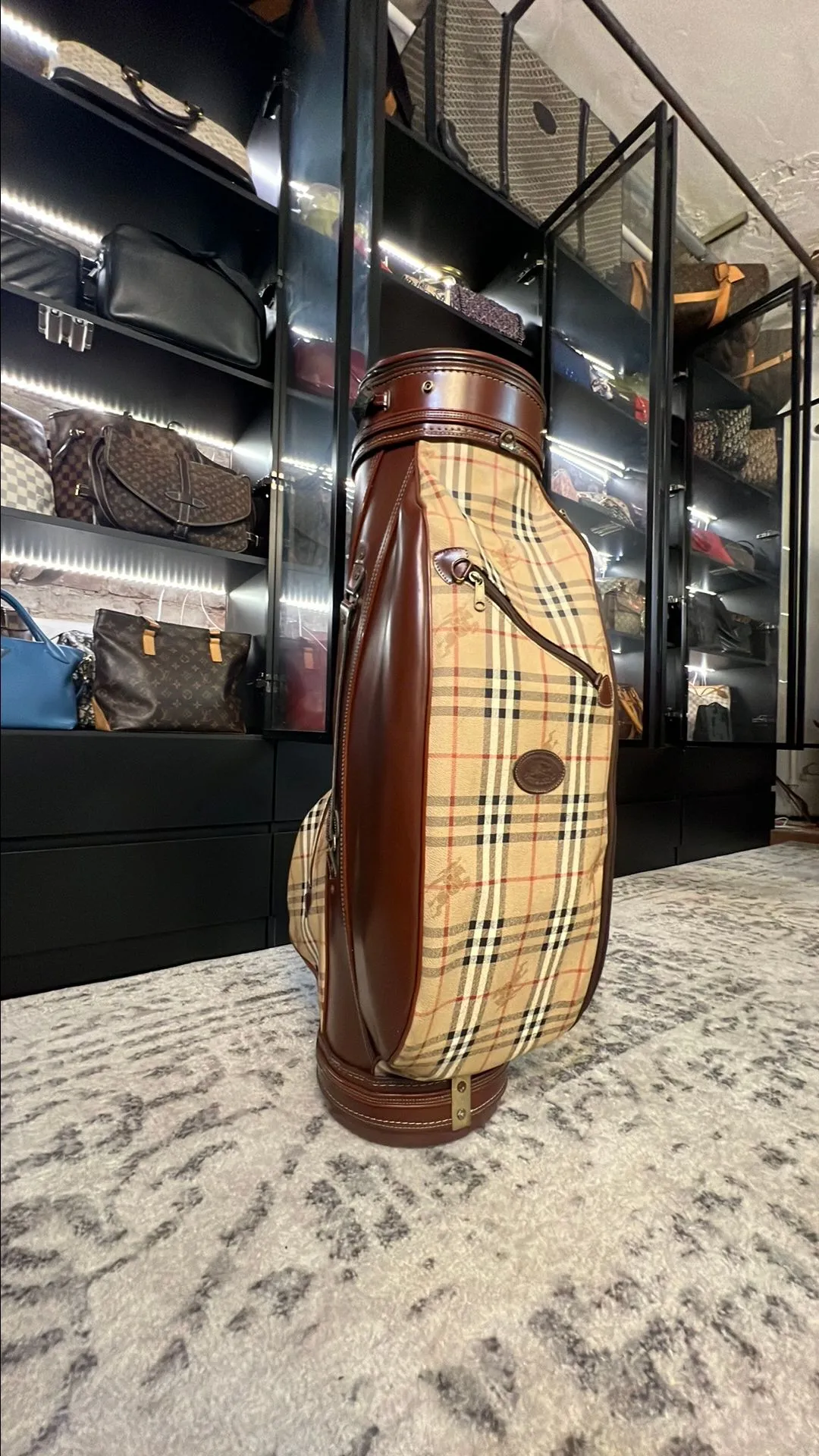 Burberry Golf Bag Whatnot Buy Sell Go Live