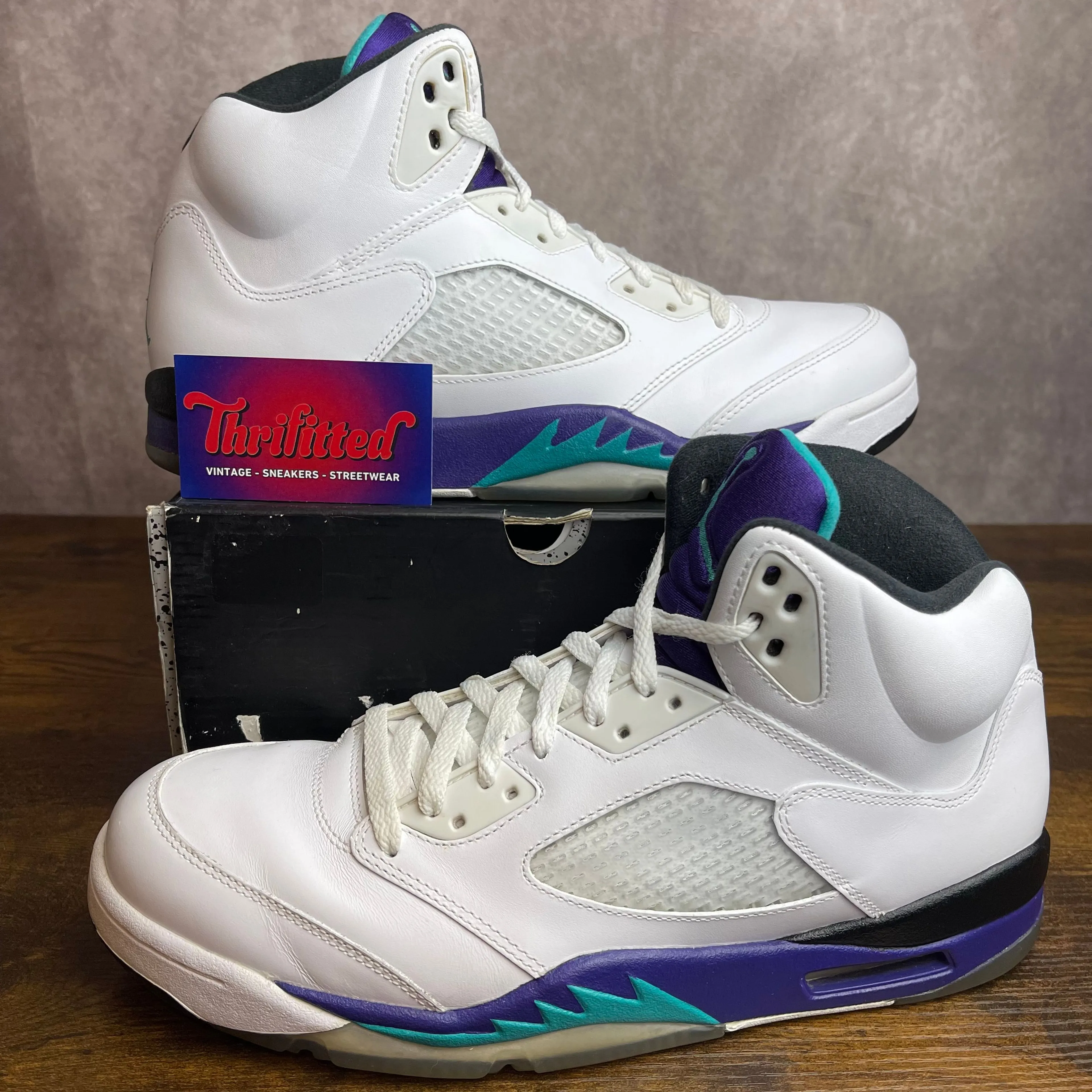 Jordan fashion 5 white purple