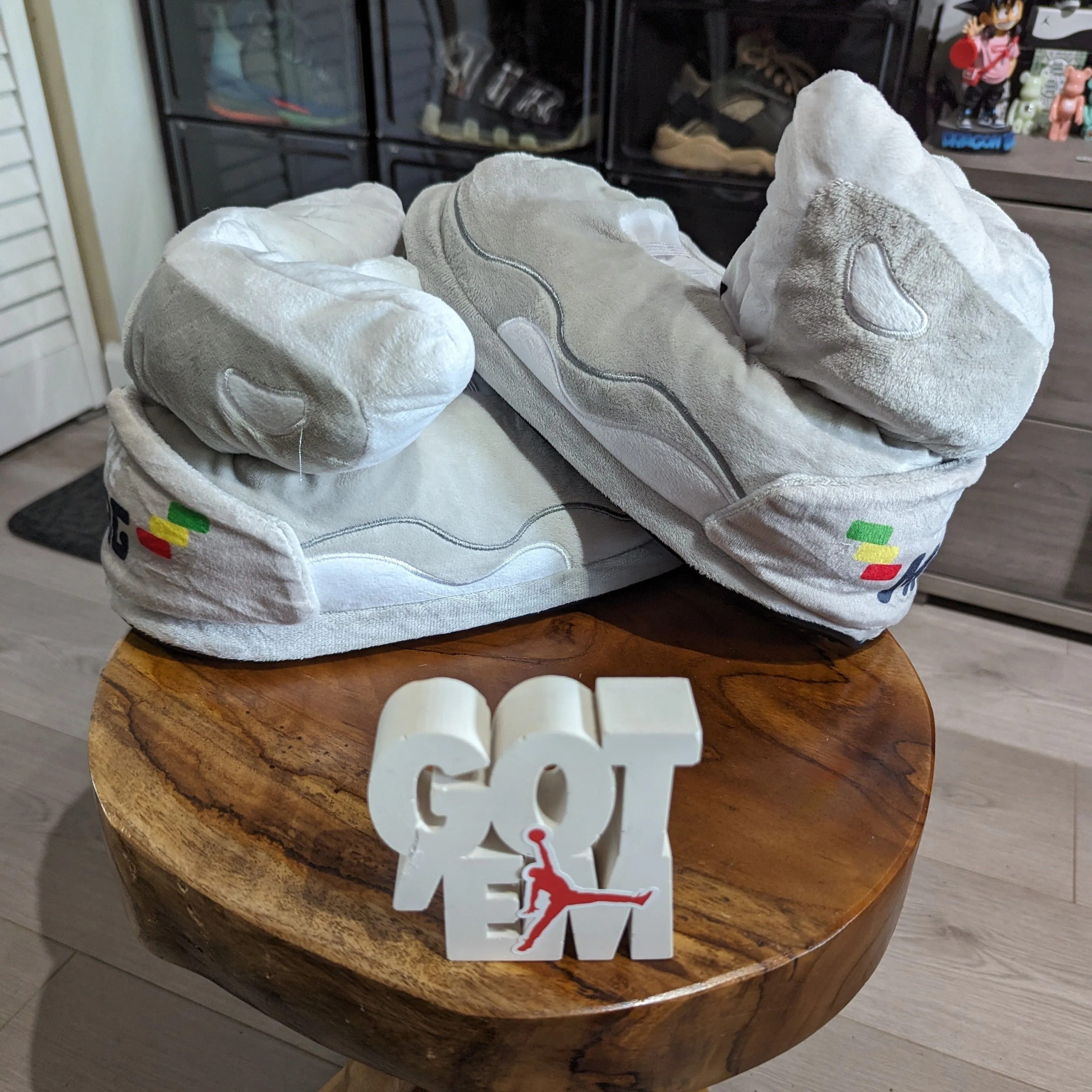 New Air Mag House Puffy Slippers Back To Future Inspired One Size fits all They Light Up when you Whatnot Buy Sell Go Live