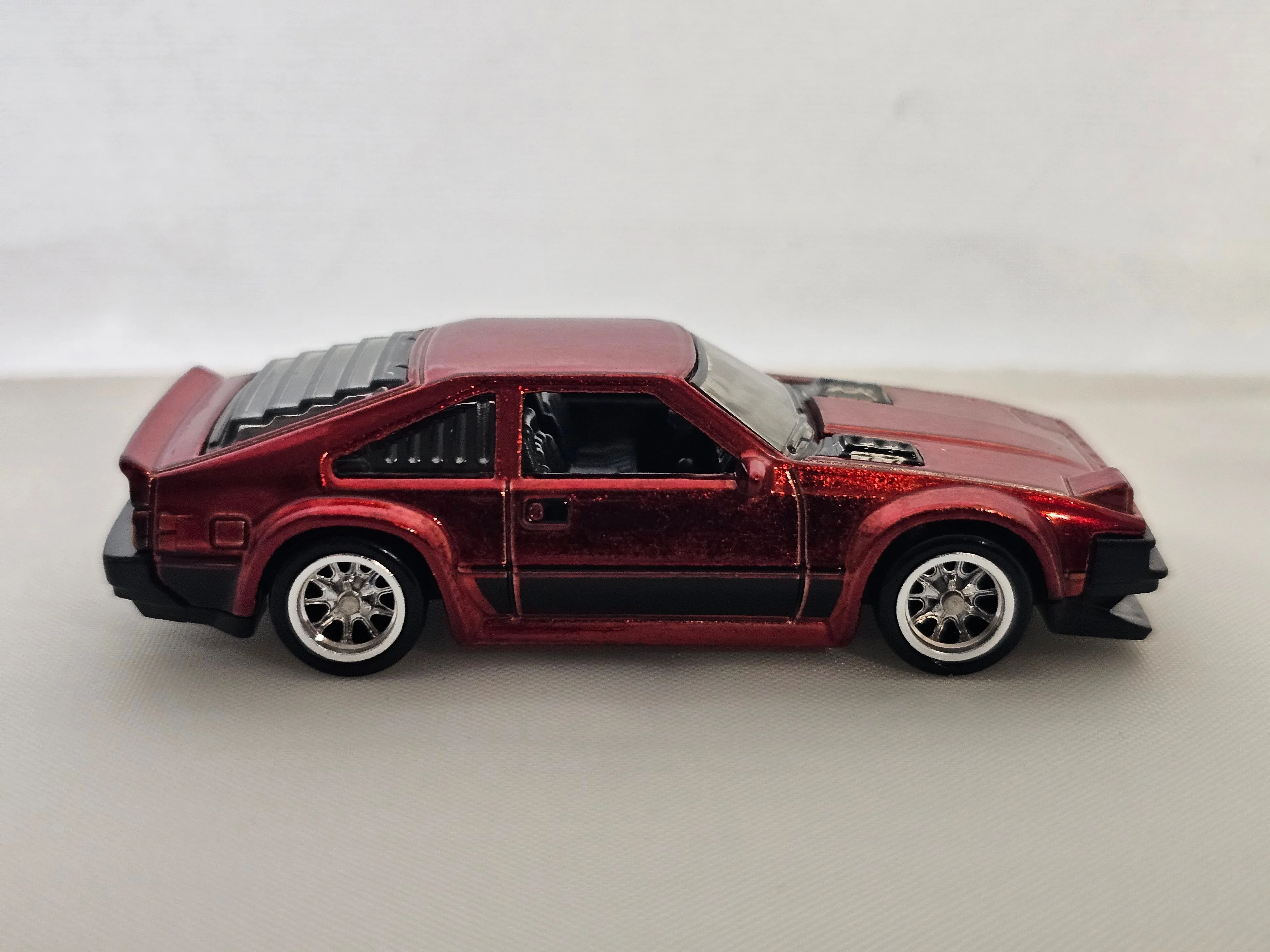 HOT WHEELS 2023 SUPER TREASURE HUNT 82 TOYOTA SUPRA