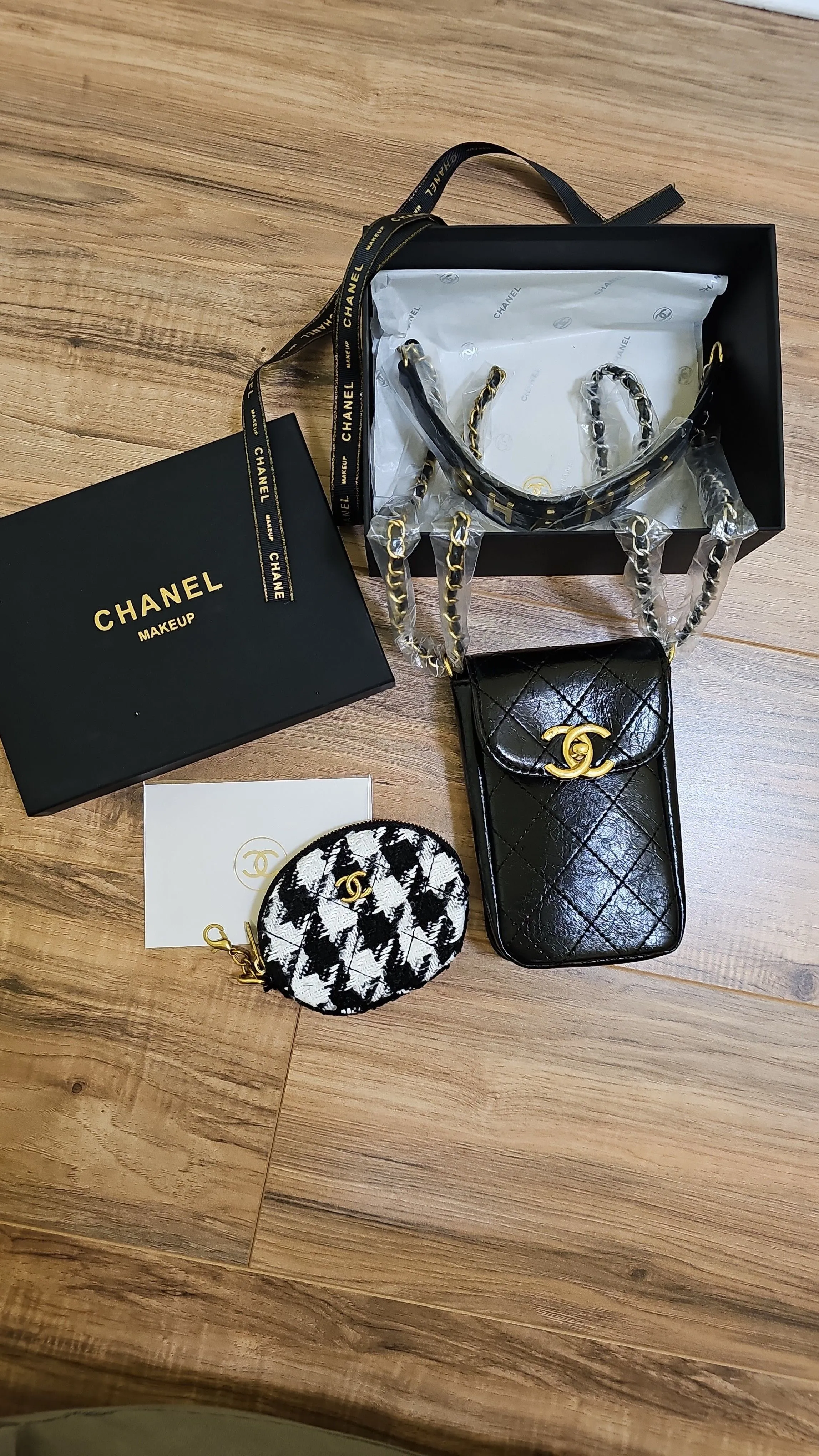 Chanel beaute VIP makeup crossbody purse handbag · Whatnot: Shop