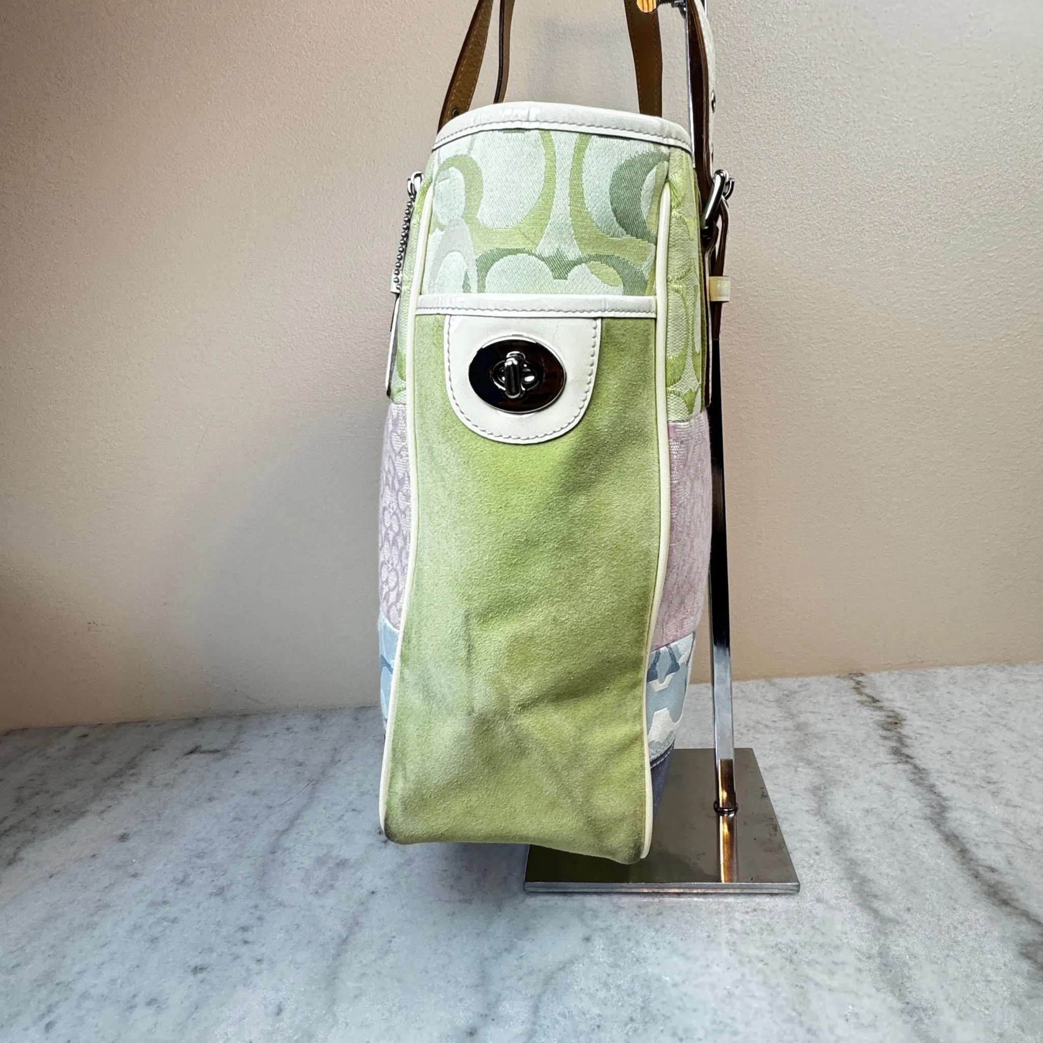 C117 Coach pastel patchwork turnlocks suede tote · Whatnot: Shop