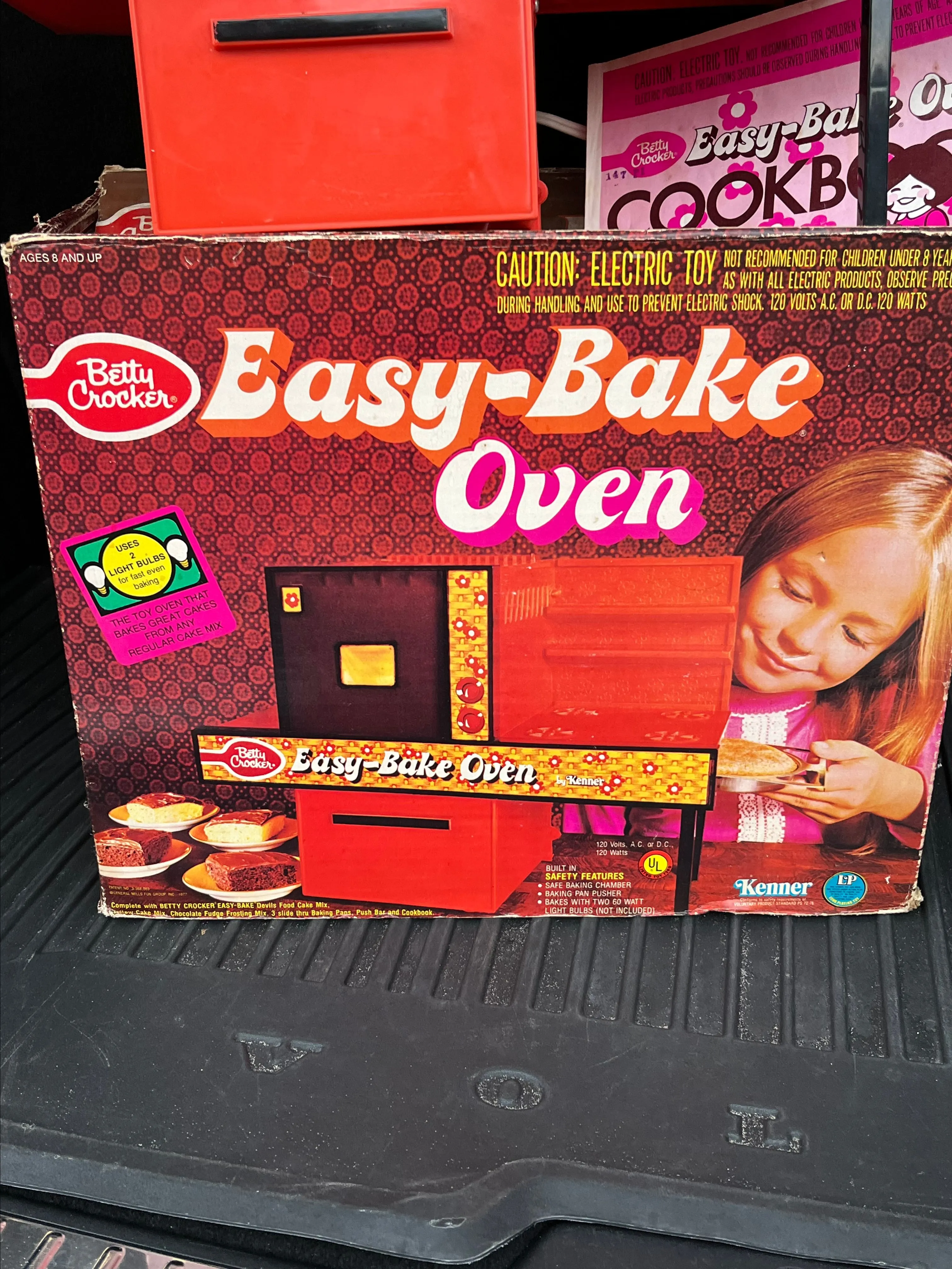 Vintage 76' Easy Bake Oven · Whatnot: Shop, Sell, Connect