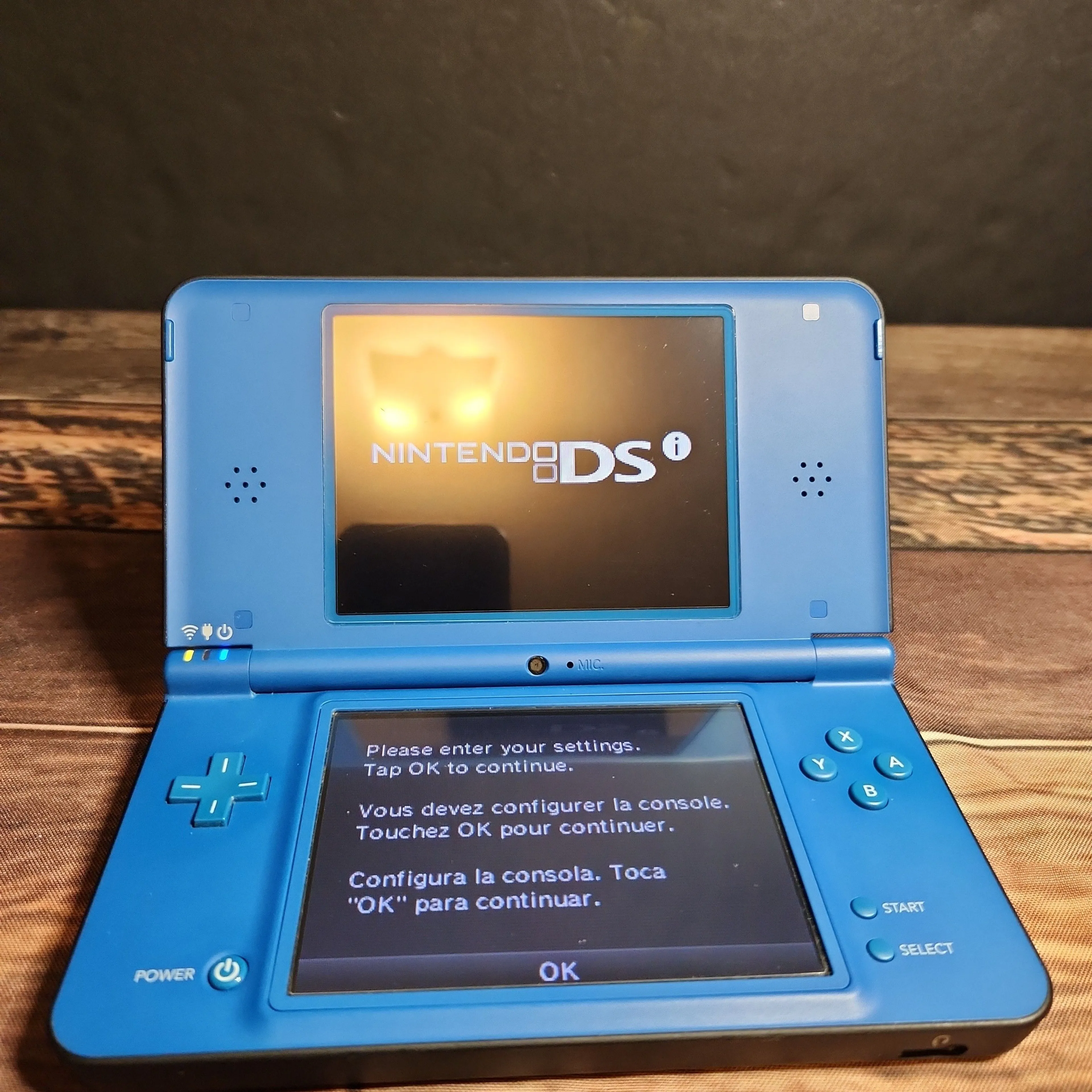 Popular Nintendo DSi XL in Blue