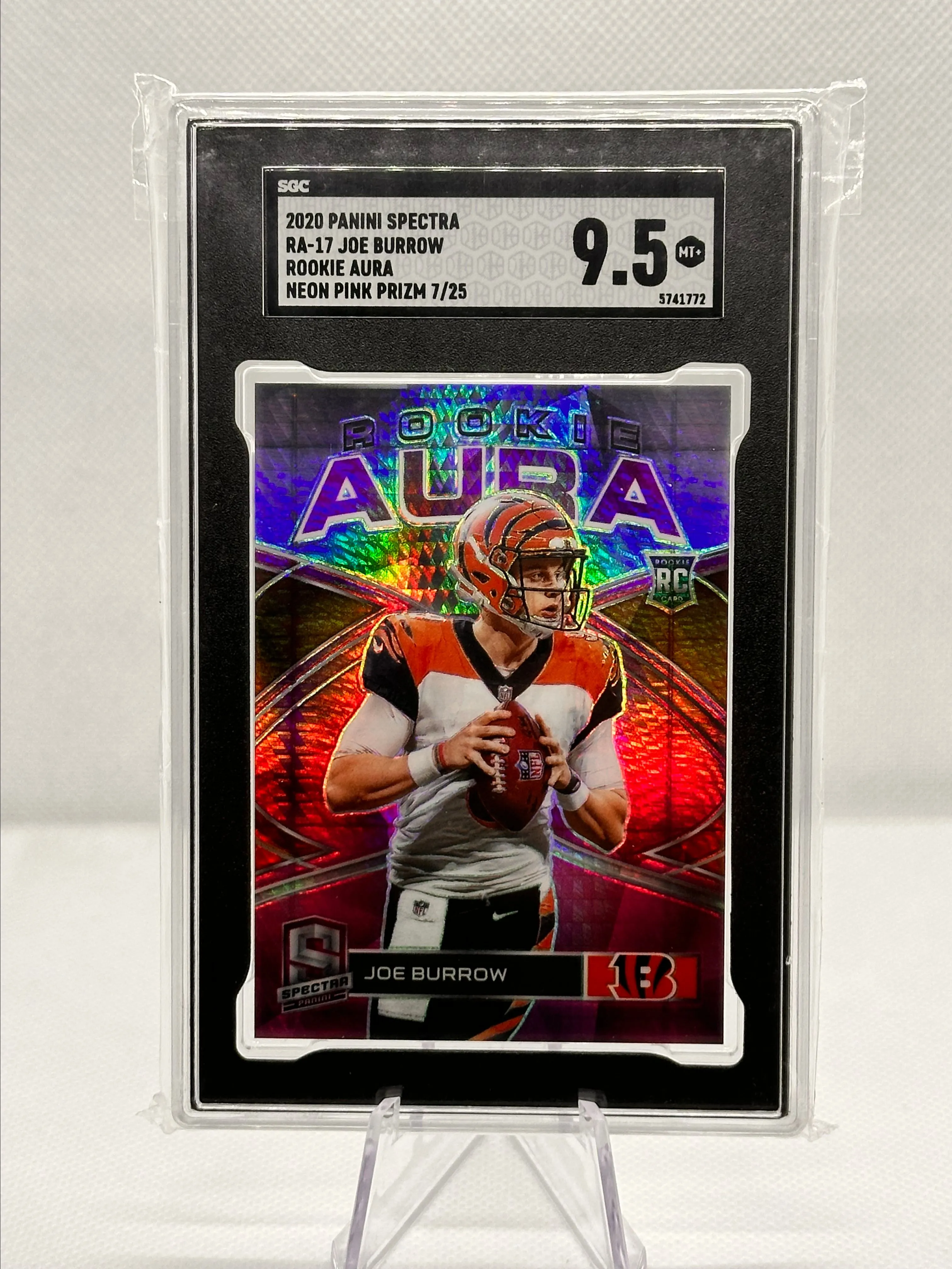 Joe fashion Burrow Rookie SGC 9.5