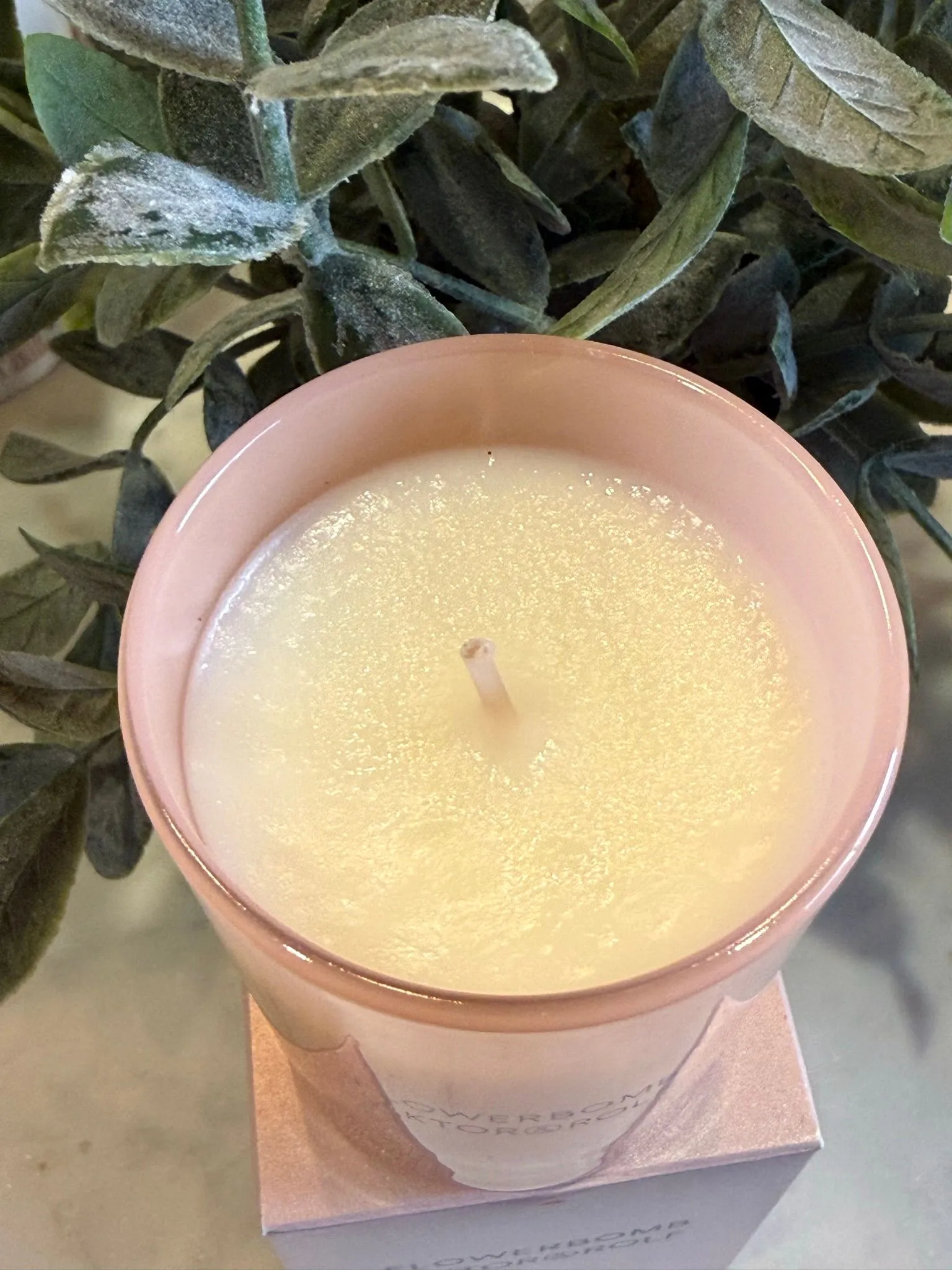 Viktor & Rolf Flowerbomb SCENTED CANDLE 2.4 OZ for Her New