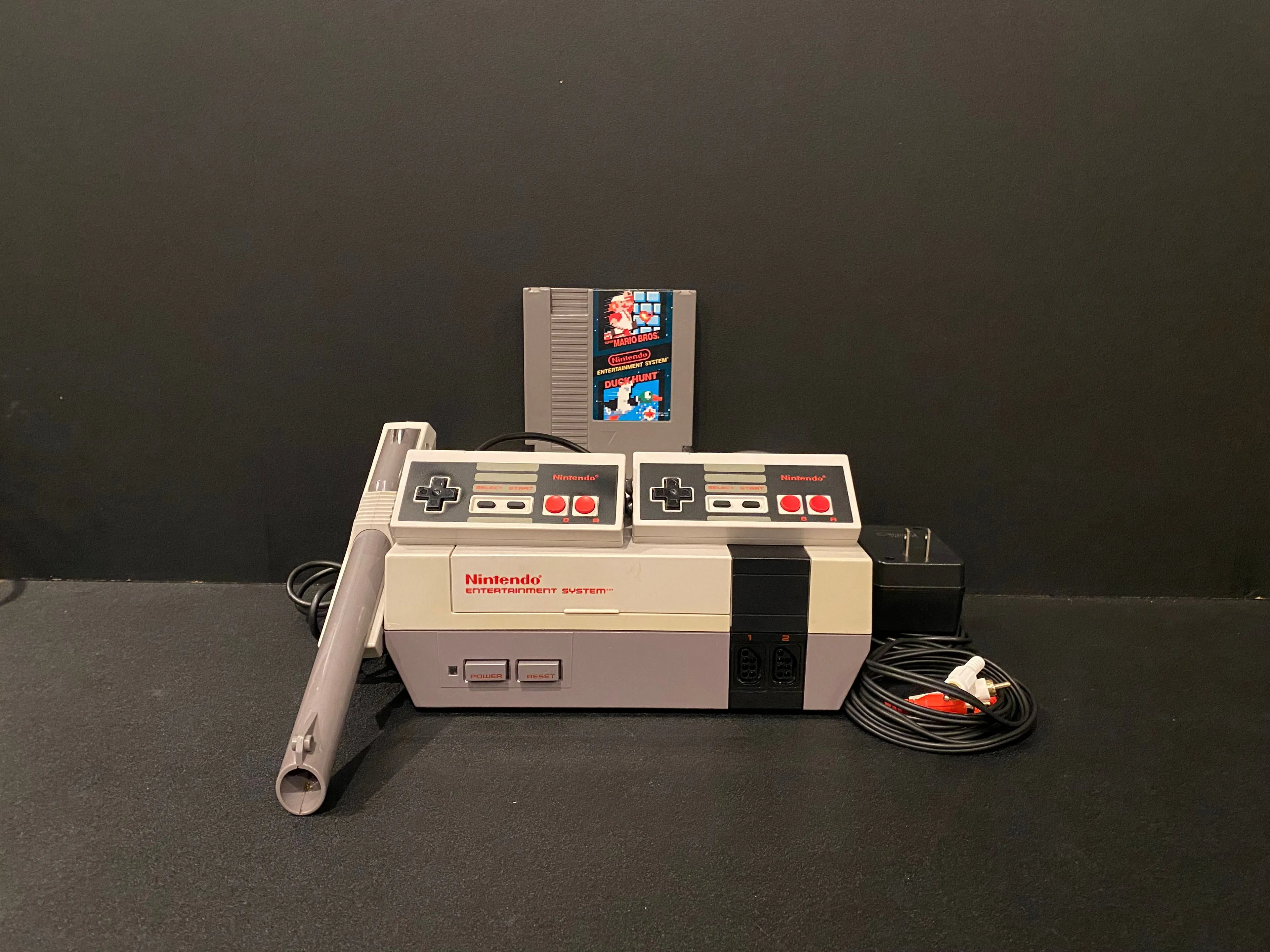 Original Nintendo NES system console Action set Bundle Tested Zapper deals Duck Hunt