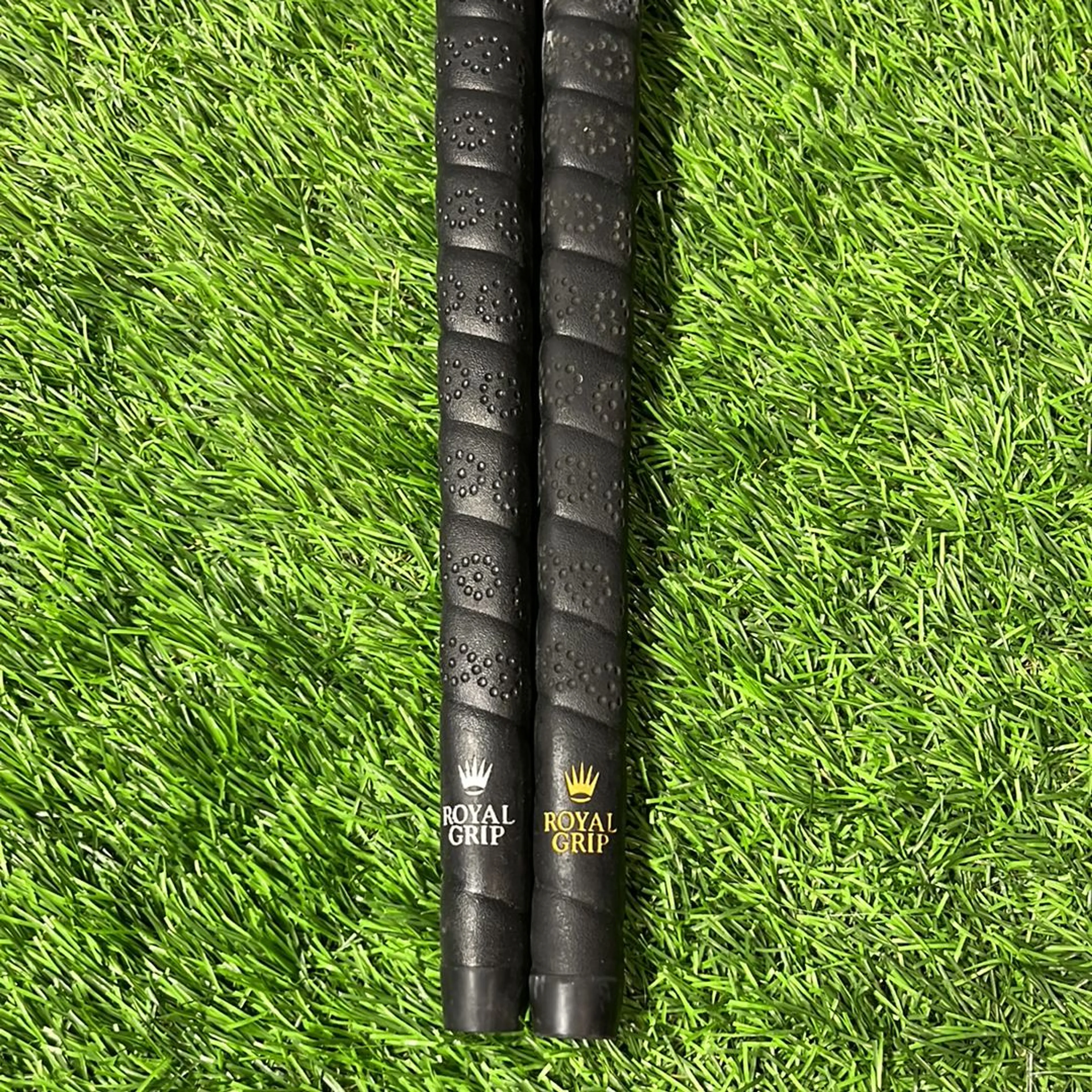 XRG104 - Royal Grip Danny Edwards Putter Grip - [Gold] · Whatnot: Buy, Sell  & Go Live