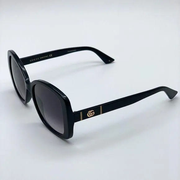 GUCCI グッチ GG0762S-001 サングラス Black Gucci® GG0762S Oversized / Butterfly Sunglasses - EuroOptica