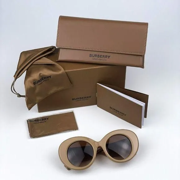 BURBERRY ブラウンオーバーサイズサングラスBE4370U MARGOT Burberry Margot Brown Gradient Round Ladies Sunglasses BE4370U