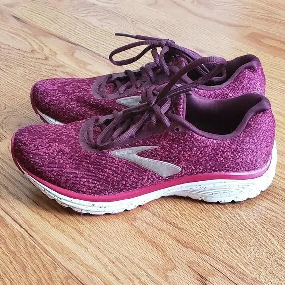 Brooks Anthem 2 size 7.5B Whatnot Buy Sell Go Live