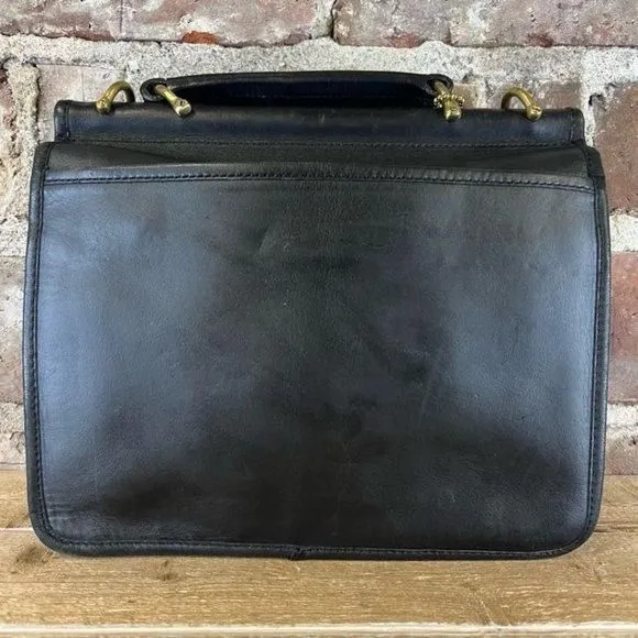 バッグ COACH Vintage Leather Black Shoulder Bag Vintage 1998 Black Coach Court Bag Black Leather Shoulder Bag