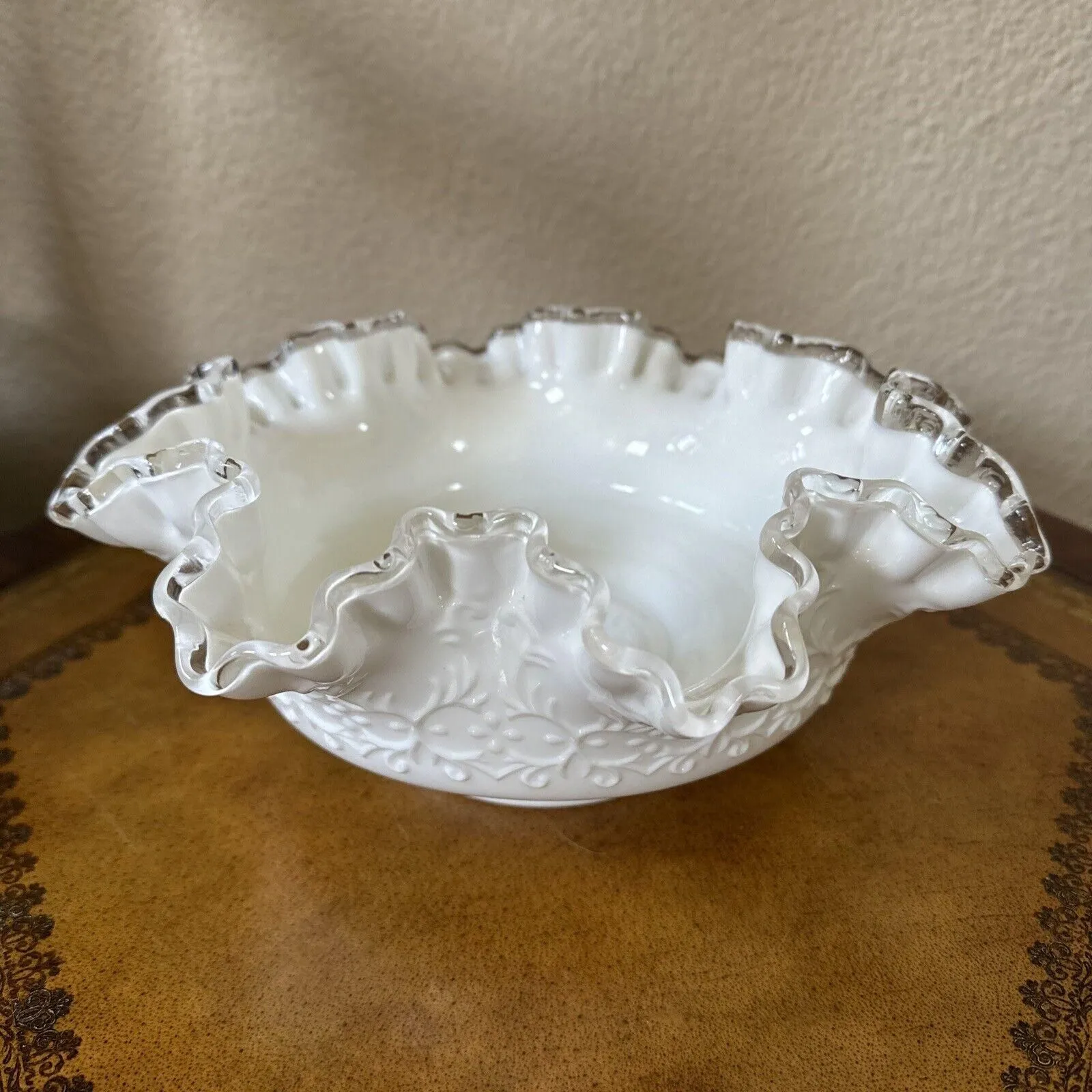 Vintage Fenton Silver Crest Spanish Lace good Milk Glass, Vintage