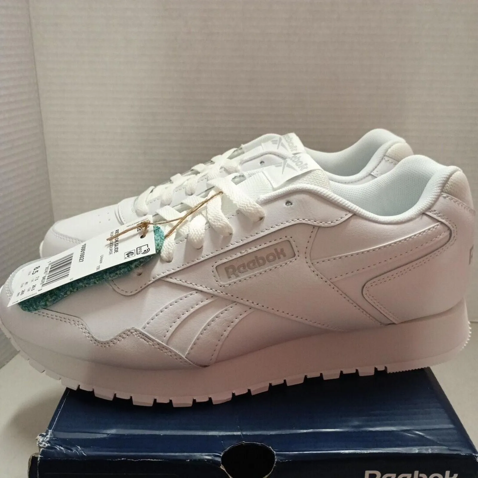 Reebok Glide Running Sneaker Men s Size 8.5 White Sole 100010027 Whatnot Kaufen verkaufen und auf Sendung gehen