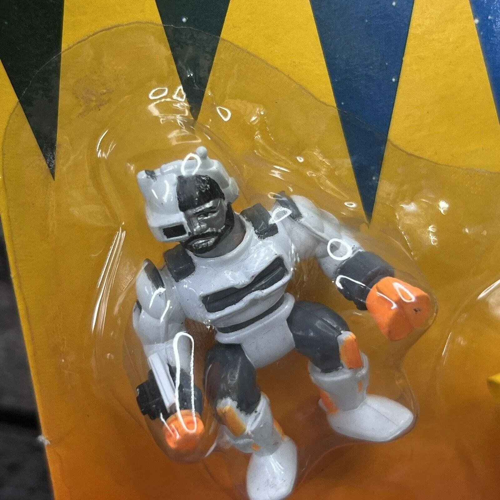 【高価値】 VTG 1993 Z-Bots Micro Machines Miniature Action Figures ロボット