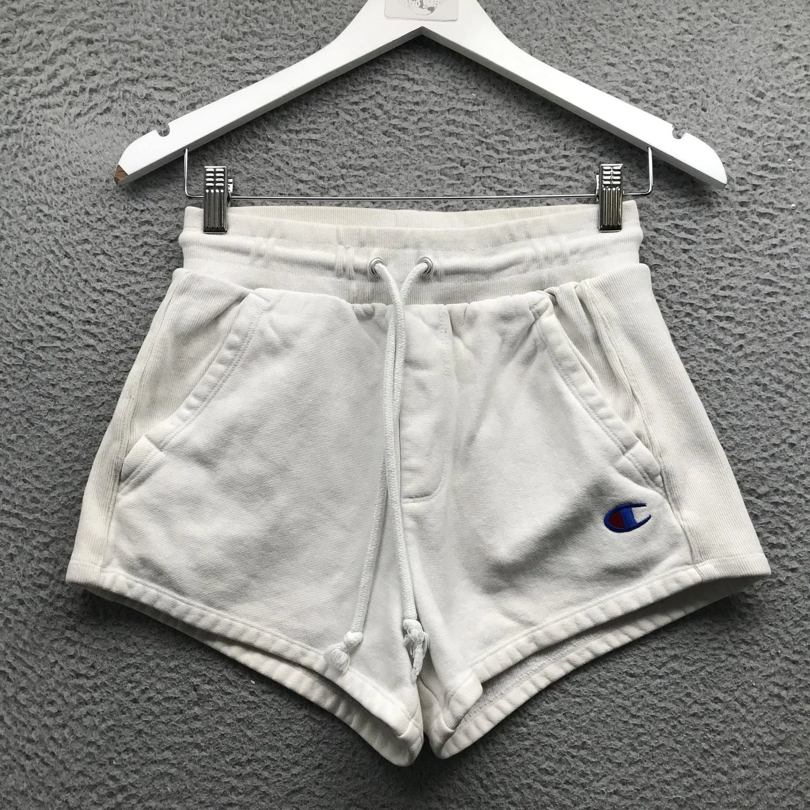 Champion Reverse Weave Shorts Womens Small S Drawstring Pocket Embroidered White Whatnot Buy Sell Go Live