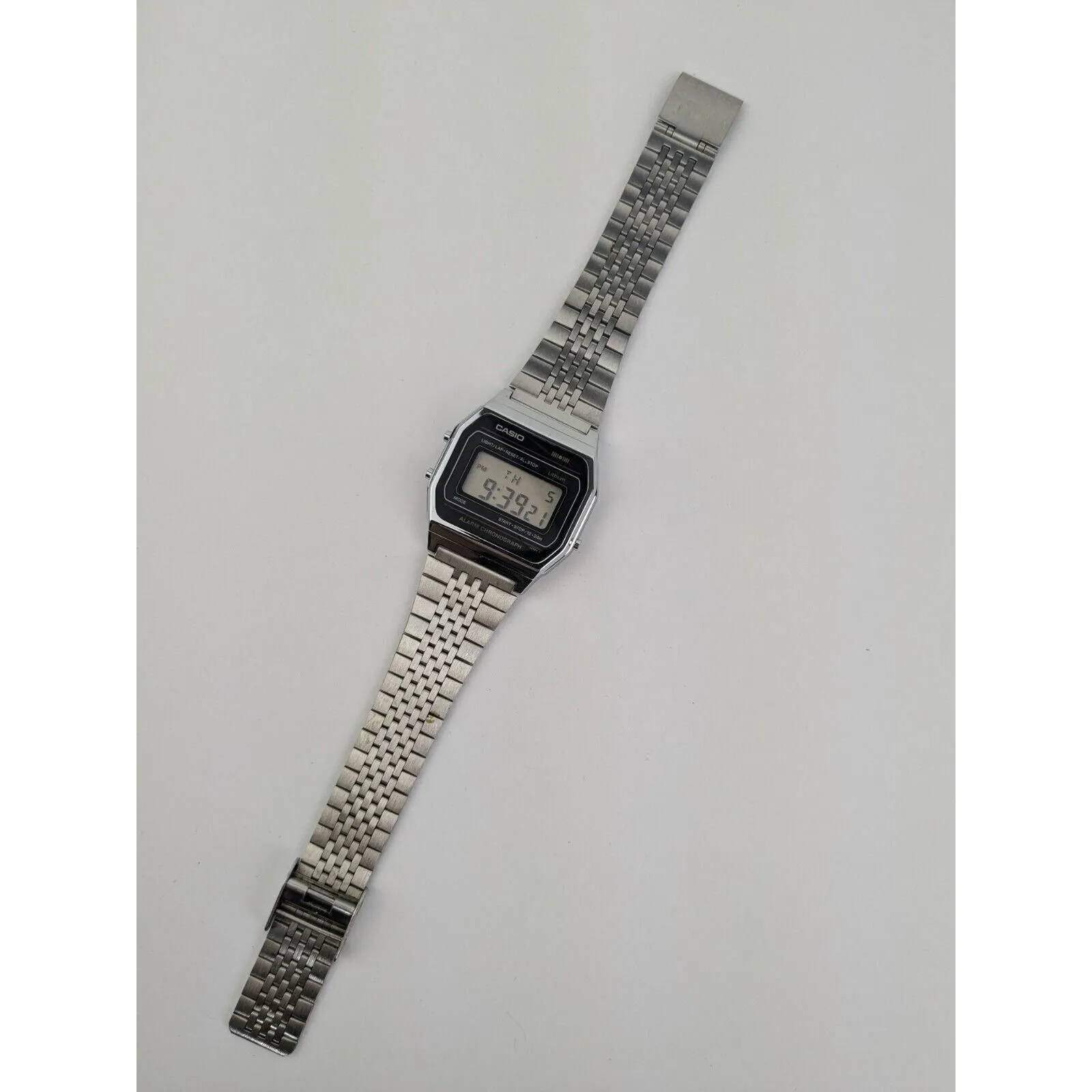 Vtg Early 80s CASIO A153 (415) Men's 34mm Digital Watch Black Face