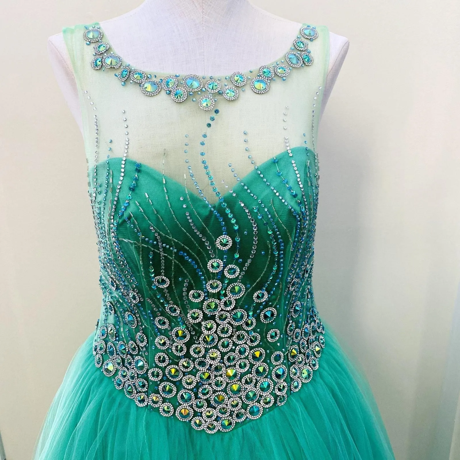 NWT Giosue High Low Beaded Cinderella Quinceanera top Prom Dress Sz 10