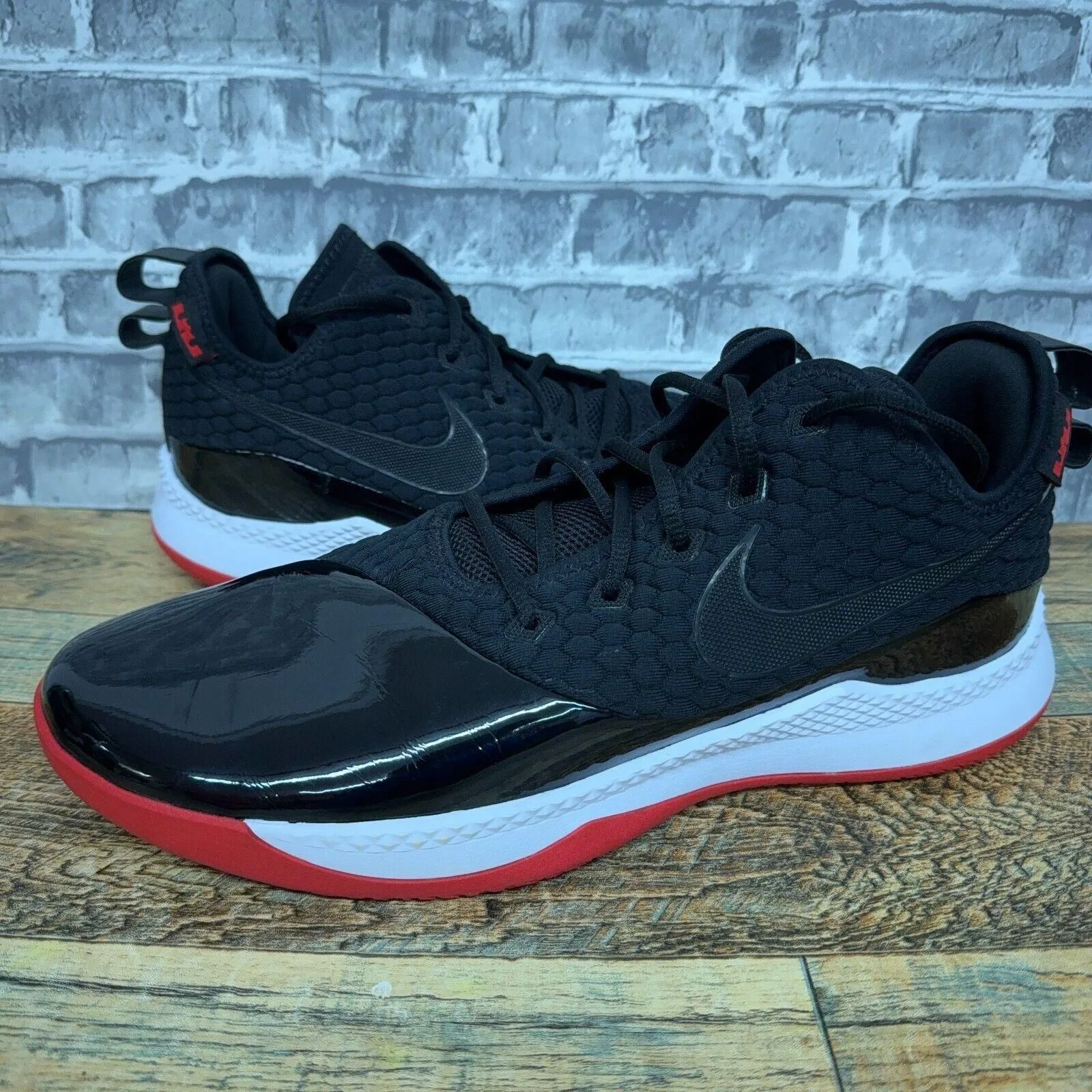 Lebron witness 3 red and black deals