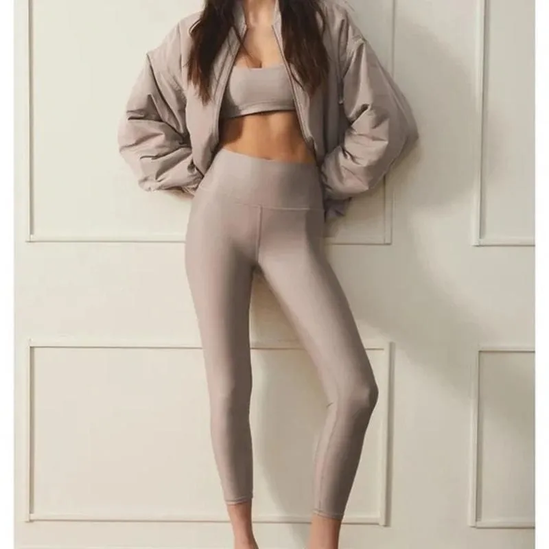 NWT alo 7/8 selling high-waist airlift legging